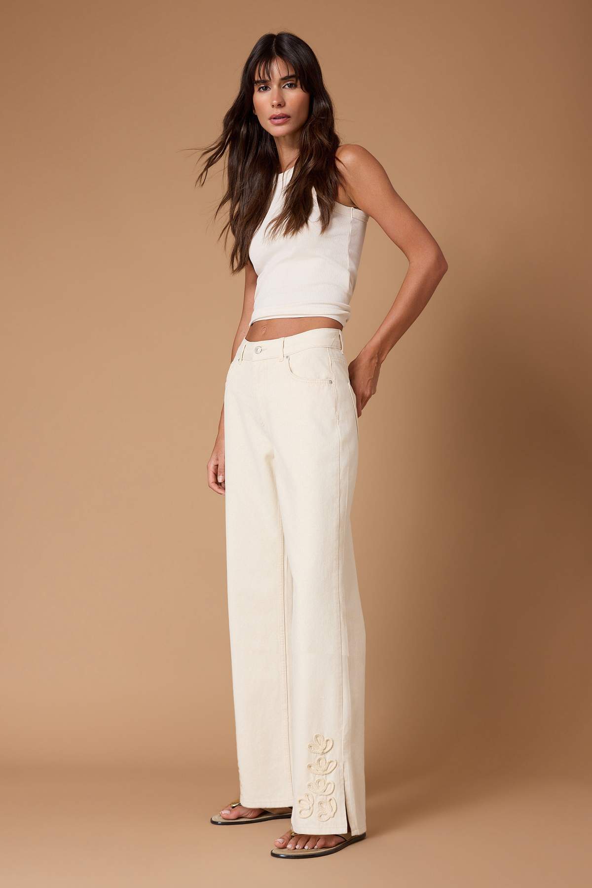 Trendyolmilla  Ekru DÖKÜMLÜ %100 Pamuk Yüksek Bel Wide Leg Jeans TWOSS26JE00237 - Görsel 2