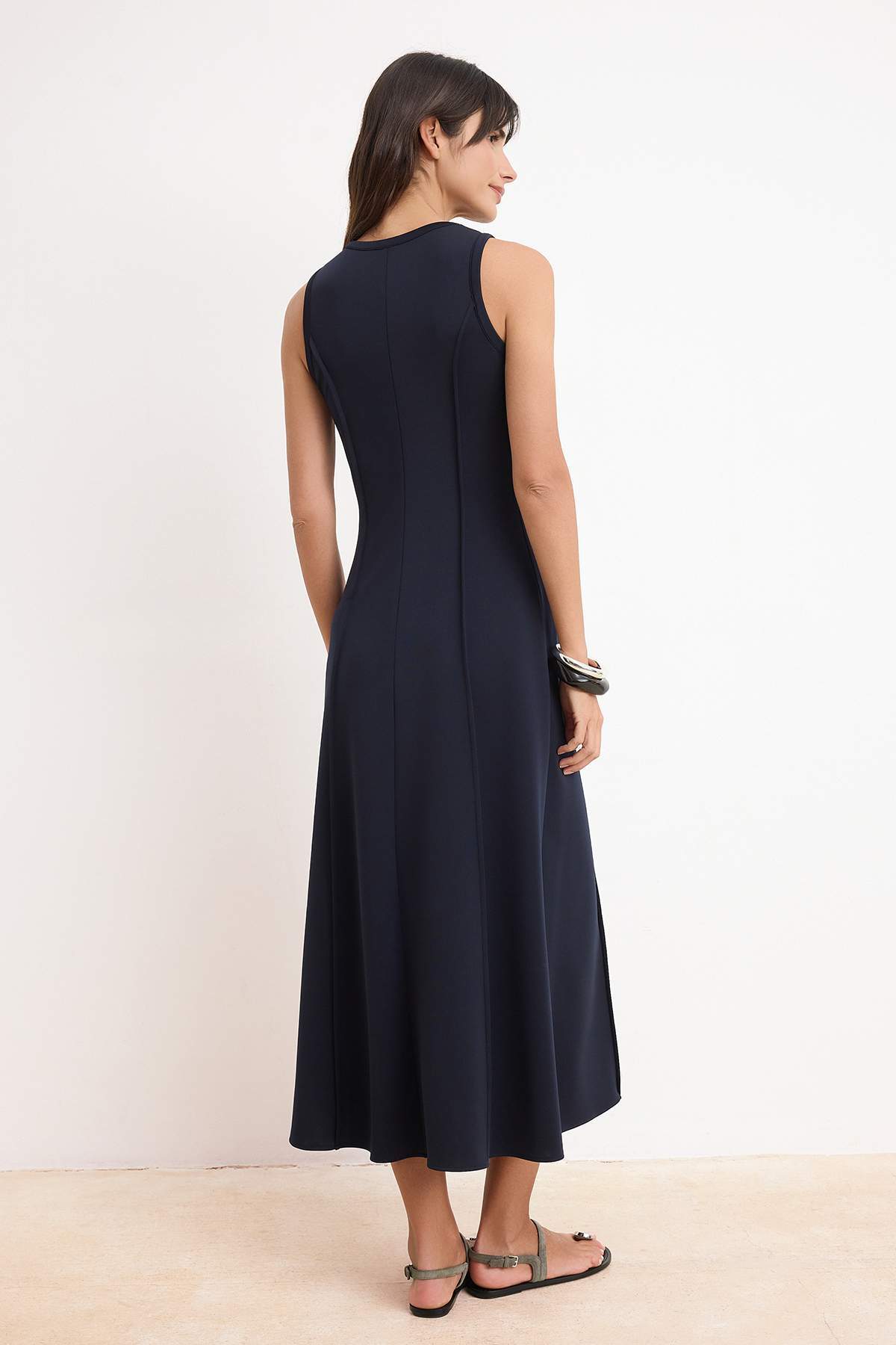 Trendyolmilla  Lacivert A-Kesim/Çan Form Kolsuz Maxi Dikiş Detaylı Soft Touch Örme Elbise TWOSS26EL00007 - Görsel 4