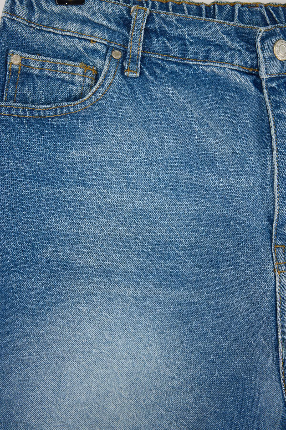 Trendyolmilla  Mavi Yüksek Lastikli Bel City Boy %100 Pamuk Non-Stretch Büyük Beden Denim Şort TBBSS26AP00017 - Görsel 5