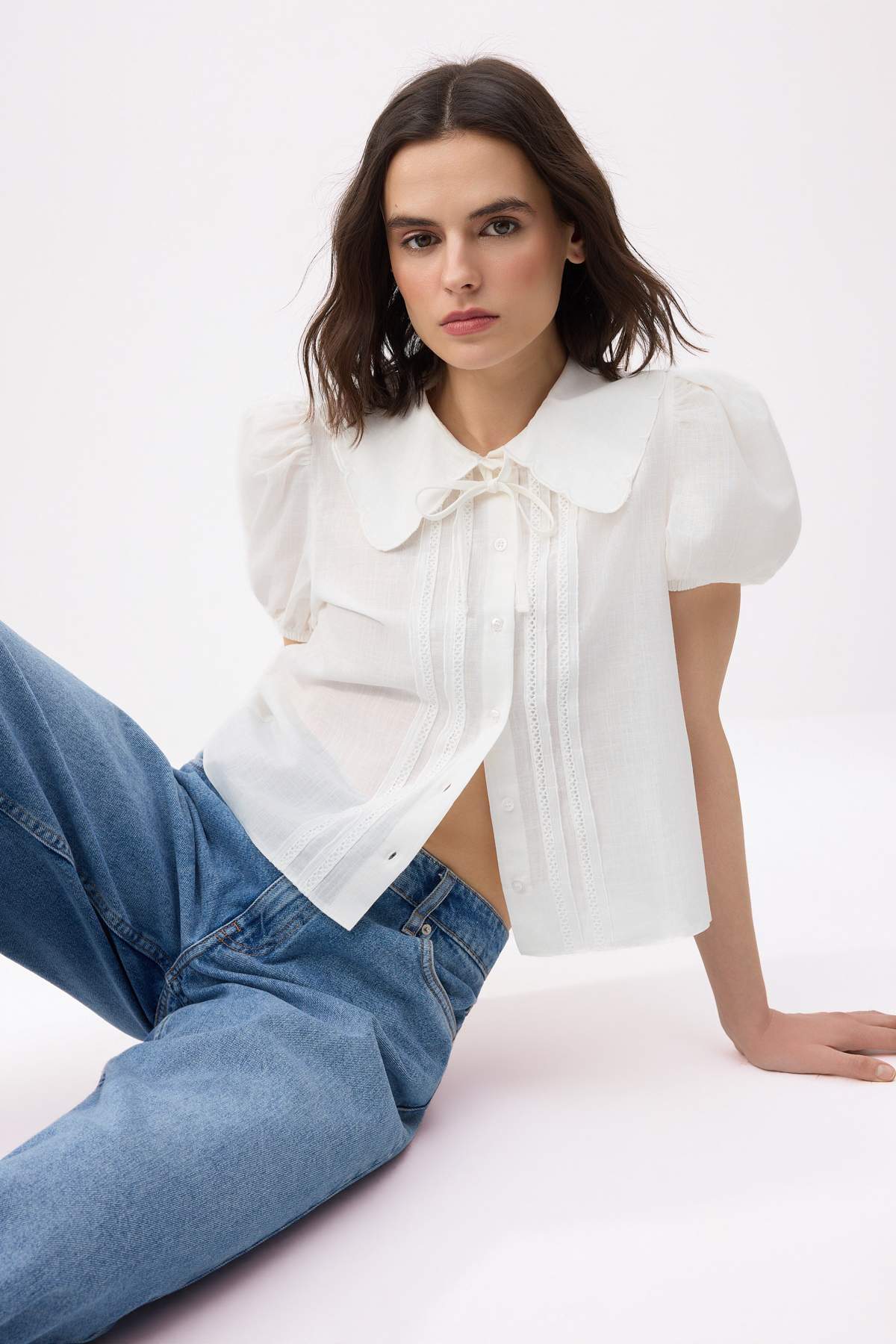 Trendyolmilla  Beyaz Balon Kollu Pamuklu Gömlek TWOSS26GO00126 - Görsel 2