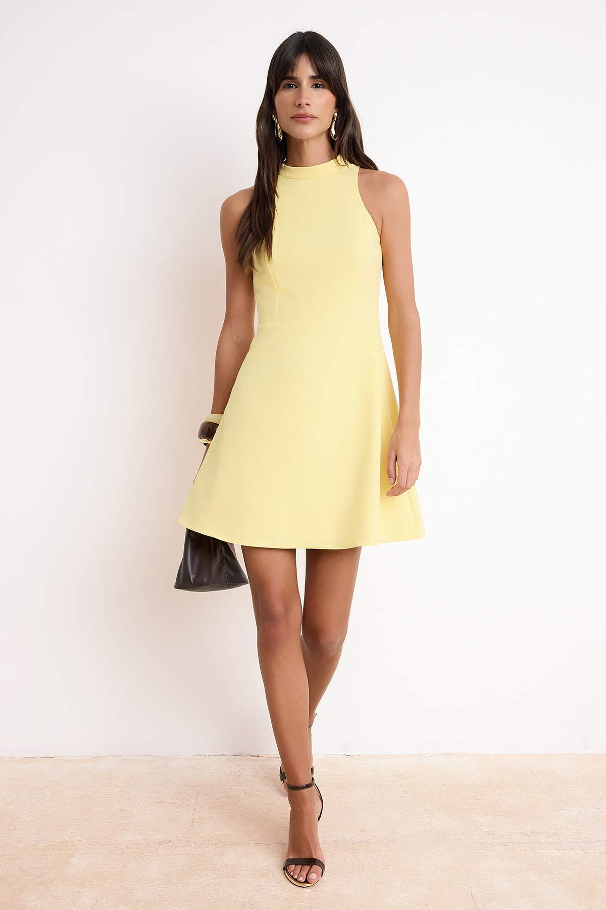 Trendyolmilla  Wardrope Essentials Açık Sarı Degaje Yaka Astarlı Kısa / Mini Esnek Dokuma Elbise TWOSS26EL00378 - Görsel 2