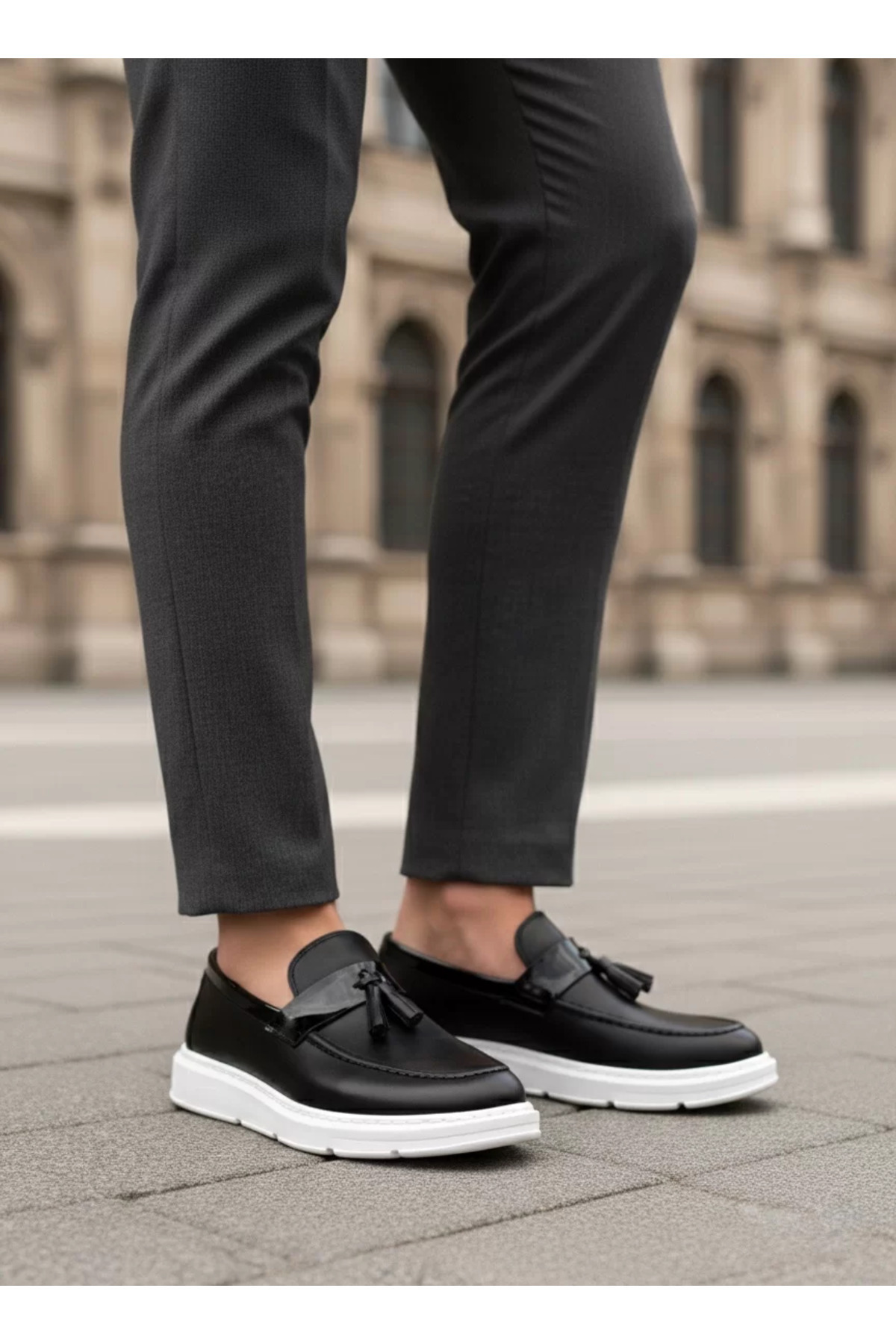 BOA  BA0005 Bağcıksız Yüksek Taban Klasik Püsküllü Corcik Erkek Ayakkabı Siyah Beyaz - Görsel 4