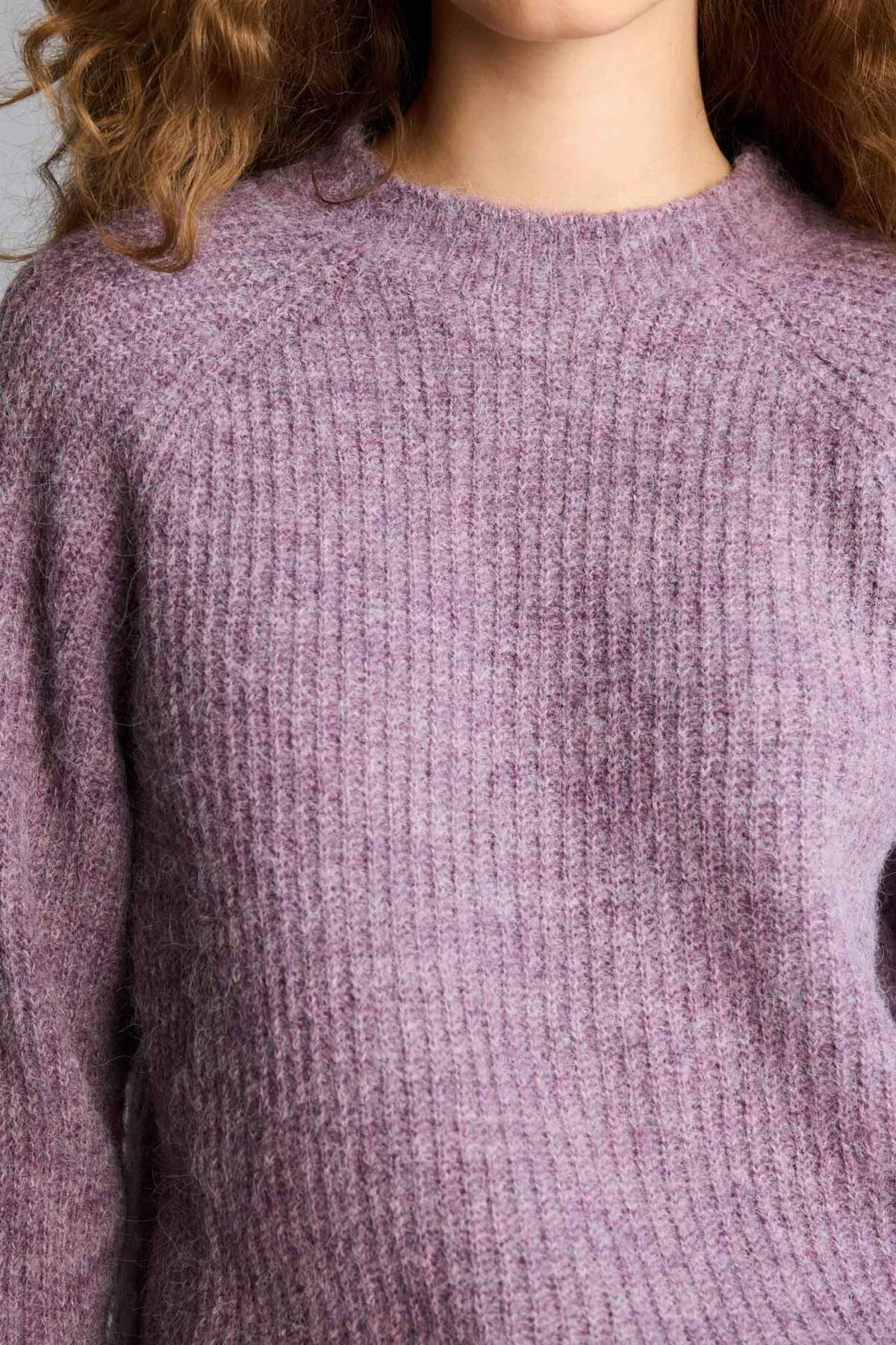 DeFacto Regular Fit Bisiklet Yaka Raglan Kol Örgü Basic Triko Kazak G8680AX26SP görsel 3