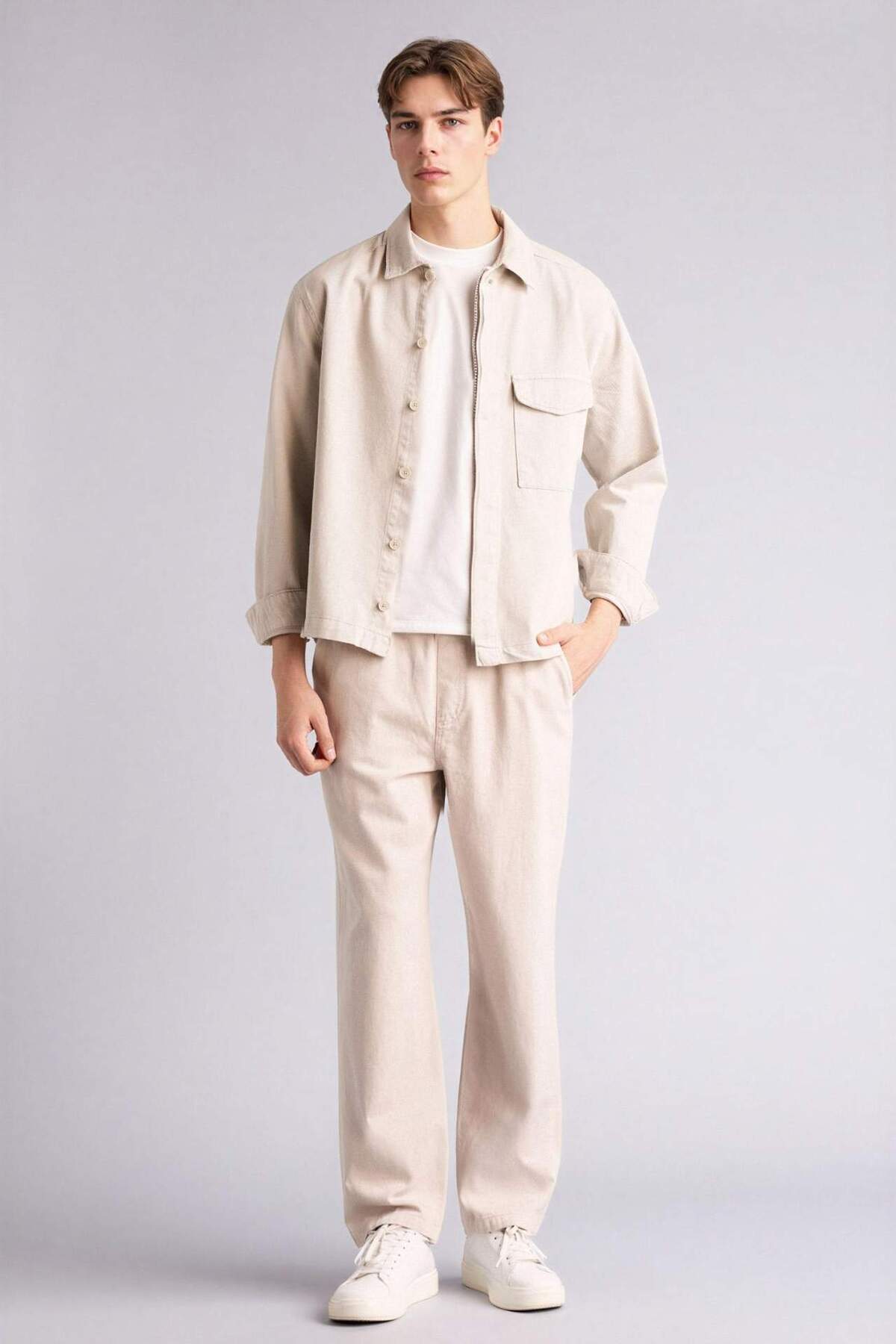 %100 Pamuk Tek Cepli Gizli Patlı Boxy Fit Basic Gömlek Ceket F7124AX26SP — بژ — تصویر 2 از 5