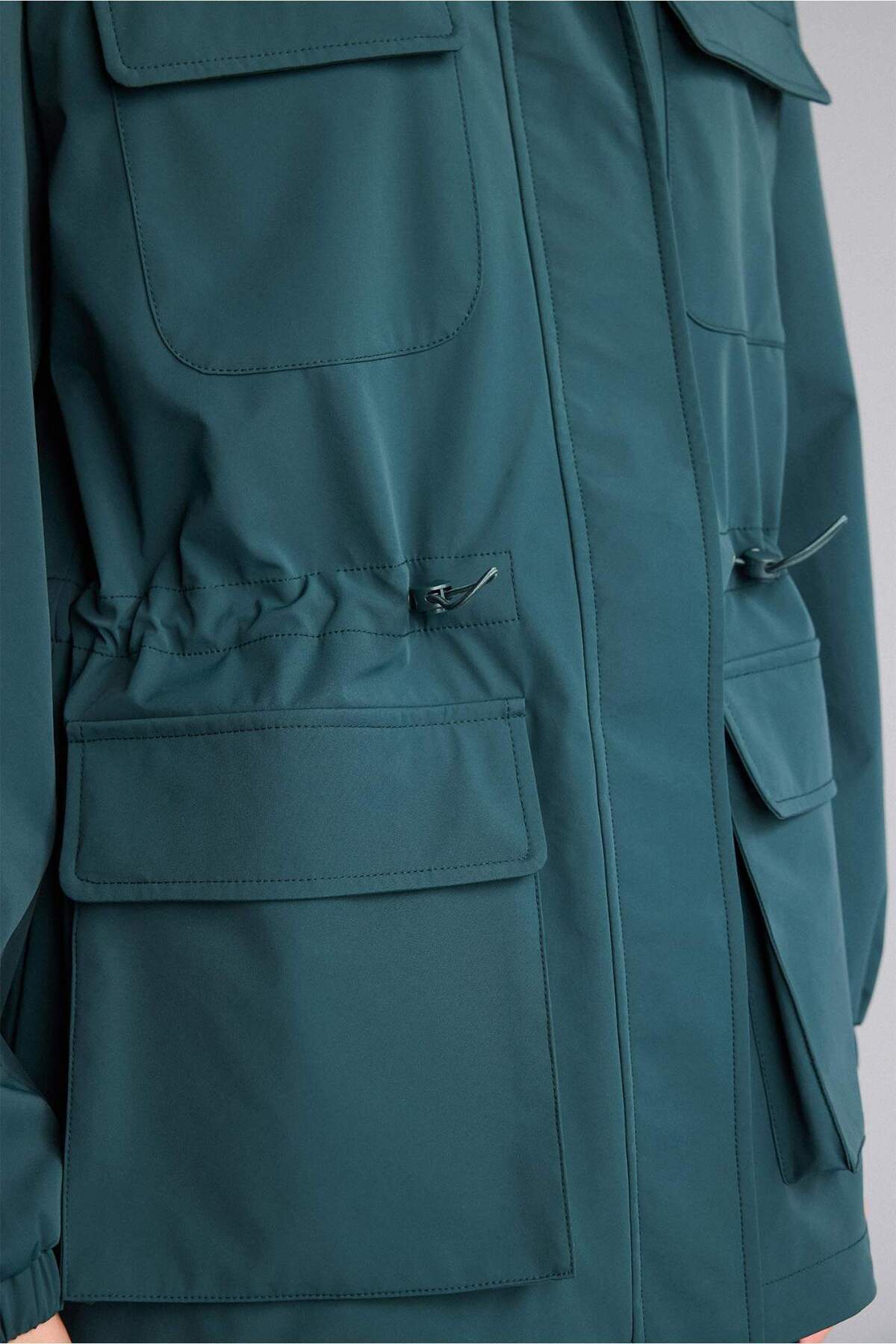 Defacto  Rüzgar Geçirmez Su İtici Kapüşonlu Fermuarlı Yağmurluk F7968AX26SP - Görsel 4