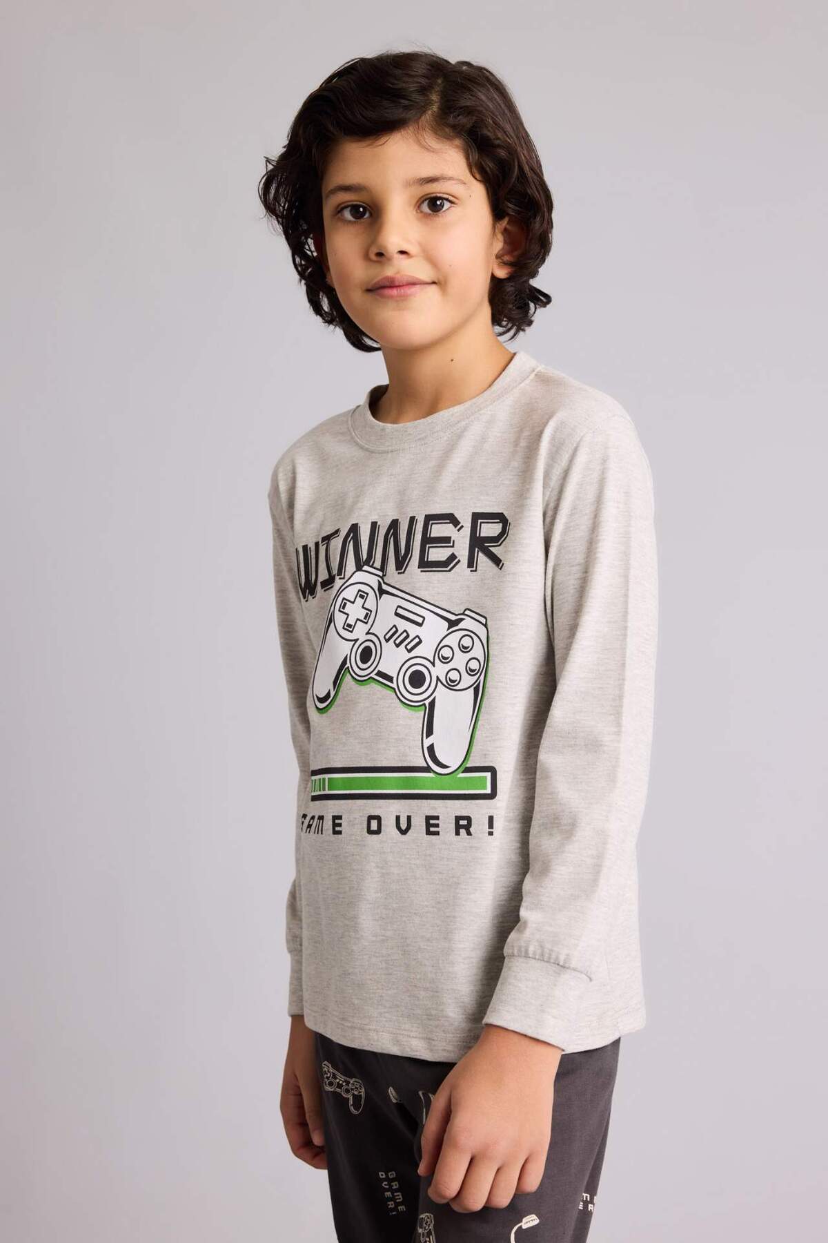 Defacto Regular Fıt 2'li Pijama Takımı Erkek Çocuk G9974A826SP fotoğrafı 3 (önizleme)