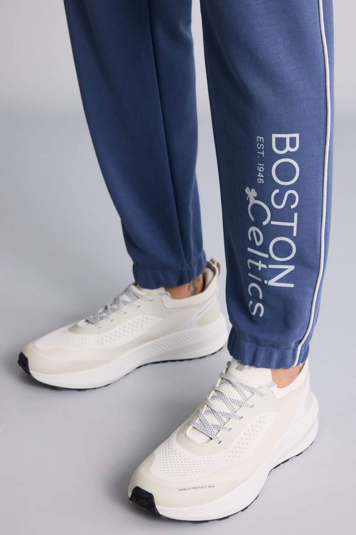 DeFacto NBA Boston Celtıcs Standart Fit Skuba Dalgıç Kumaş Jogger F6980AX26SP görsel 4