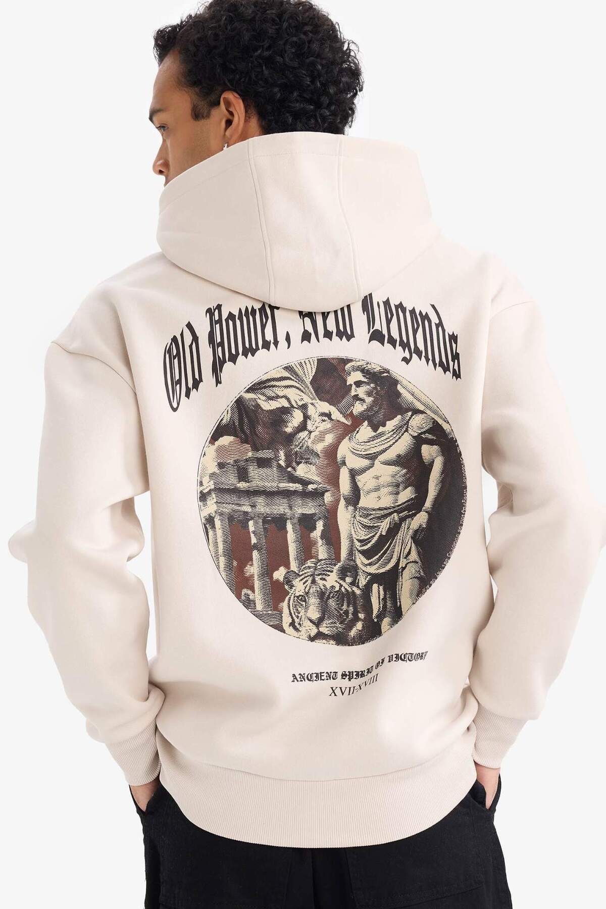 DeFacto Pamuklu Boxy Fit Kapüşonlu Baskılı Sweatshirt F8189AX26SP