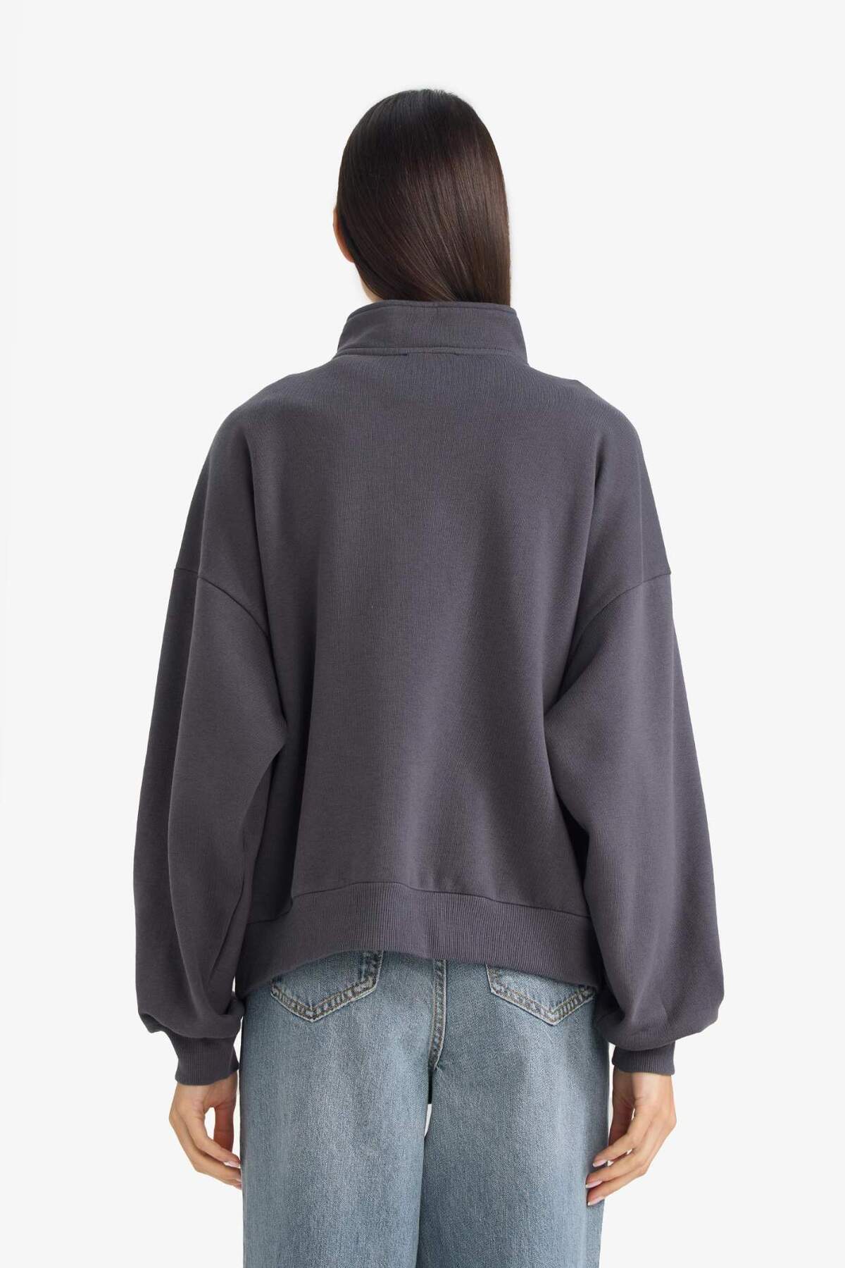 Defacto  Regular Fit Dik Yaka Yarım Fermuarlı Baskılı Sweatshirt G5538AX25WN - Görsel 5