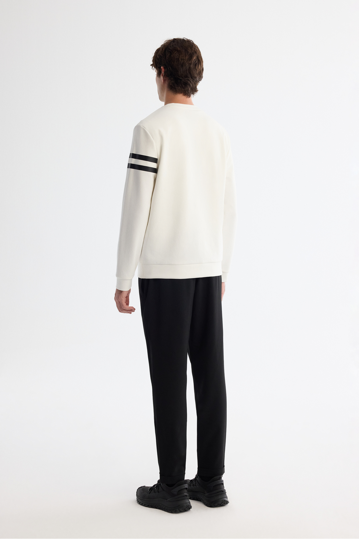 Avva  Erkek Ekru Bisiklet Yaka Pamuklu Baskılı Elastan Regular Fit Sweatshirt A42Y1284 - Görsel 3