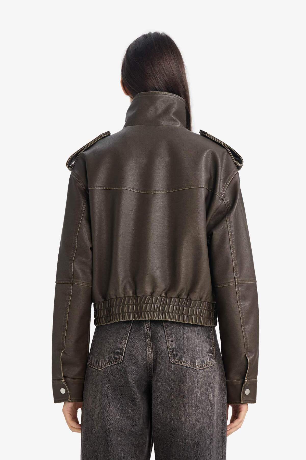 Defacto  Relax Fıt Suni Deri Mont G0667AX26SP - Görsel 6