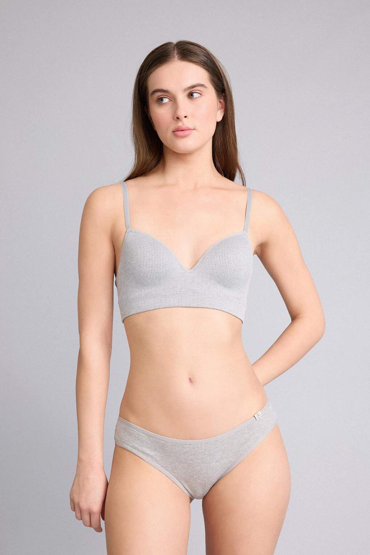 DeFacto Ribana 3’lü Brief Külot D6404AX26SP görsel 2