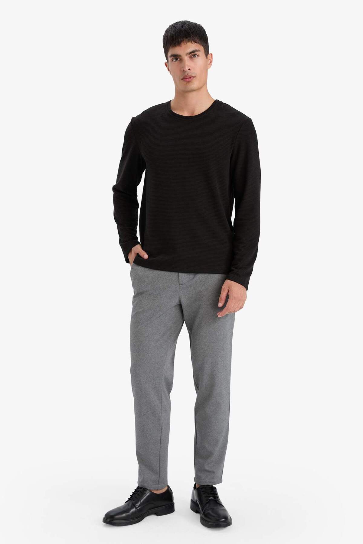 Slim Fit Bisiklet Yaka Sweatshirt G2605AX25AU — طلایی — تصویر 2 از 6