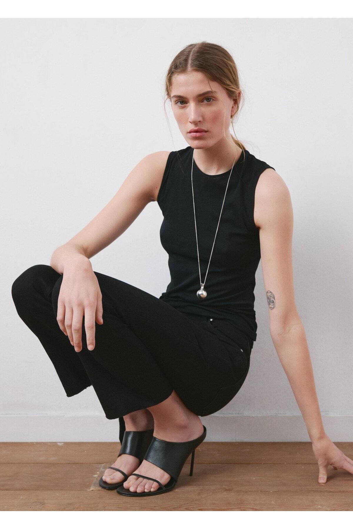 MANGO  Sienna flare crop jean pantolon - Görsel 7