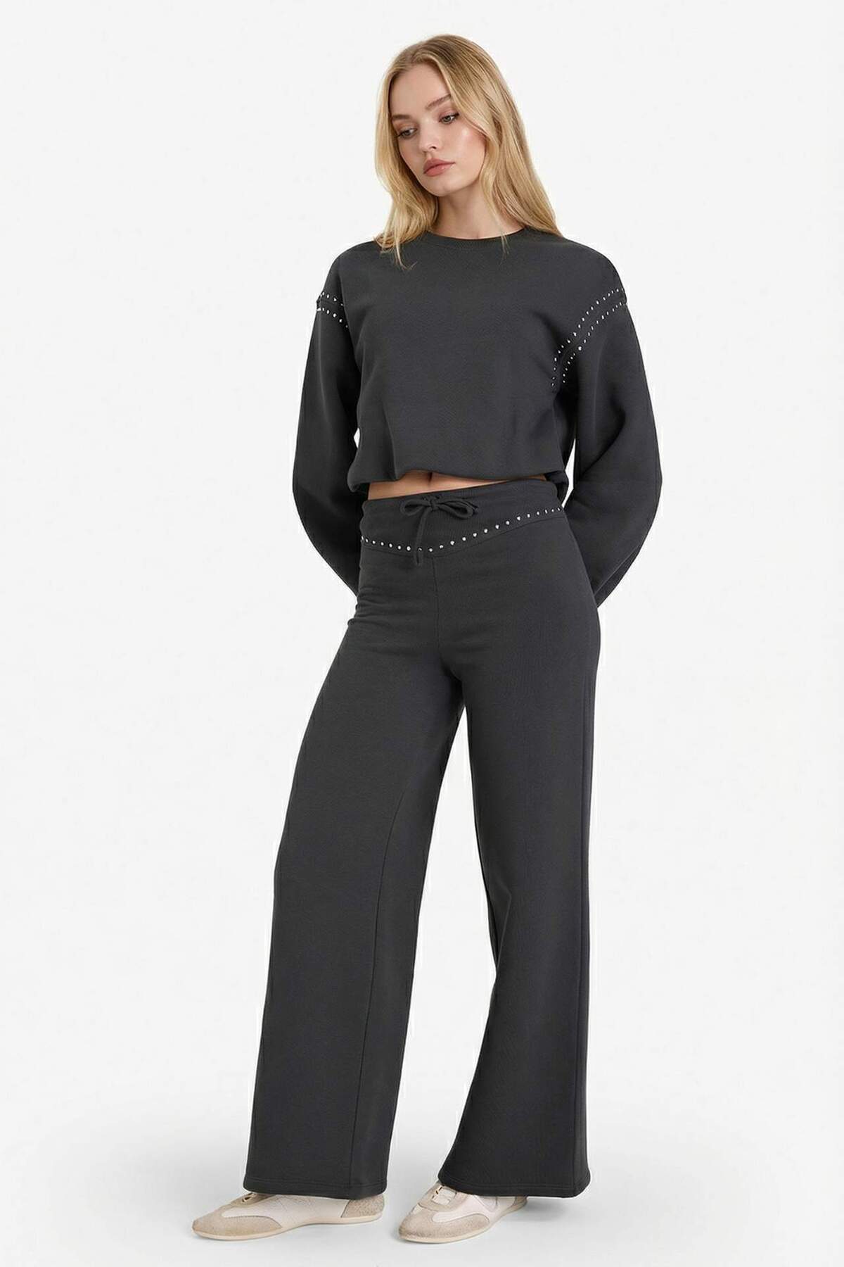 DeFacto Straight Fit Beli Bağcıklı Geniş Paça Eşofman Altı G7373AX25CW görsel 2