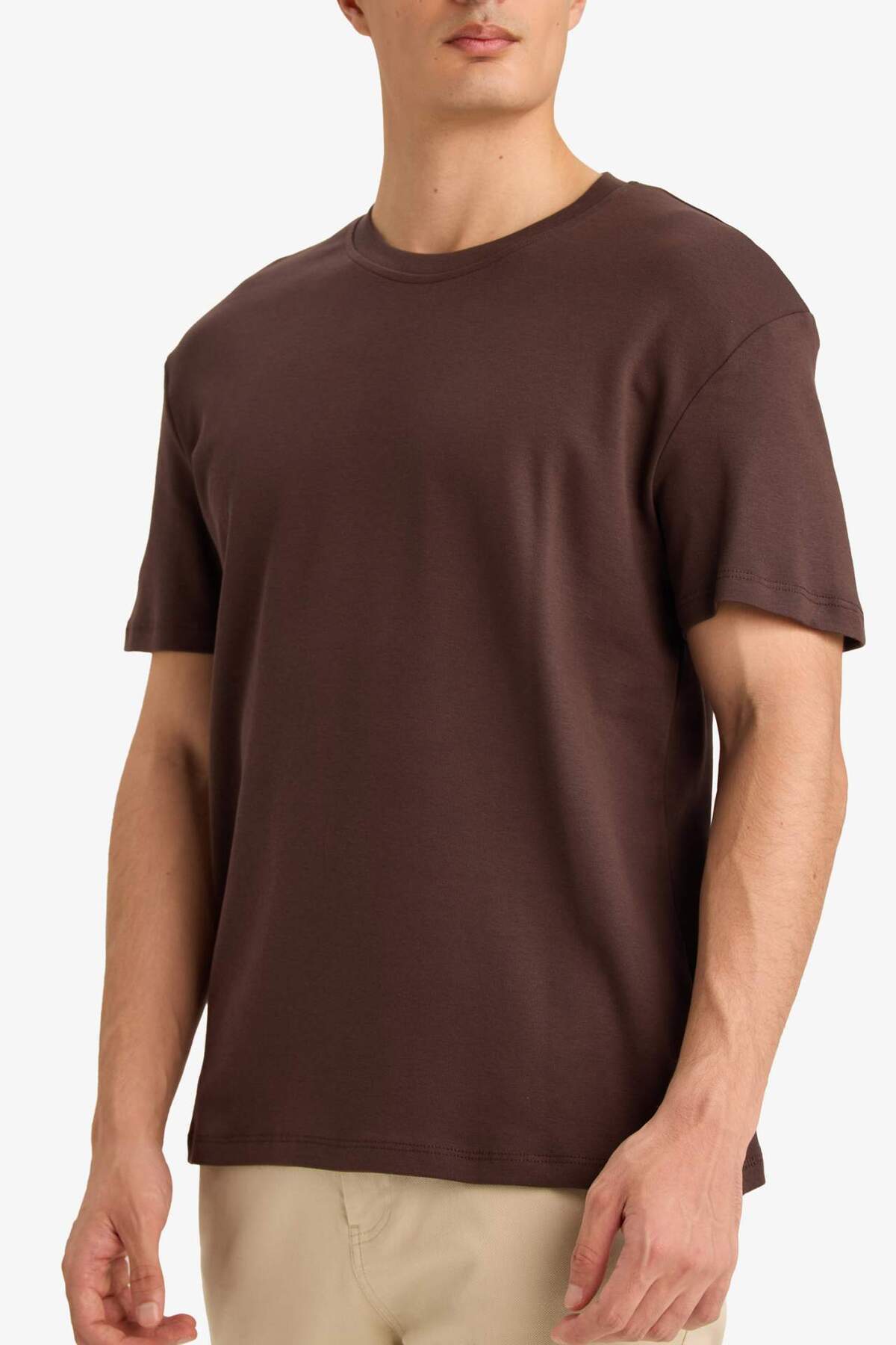 DeFacto Ultra Yumuşak %100 Pamuk REGULAR Fit Basic Tişört E7961AX26SP görsel 4