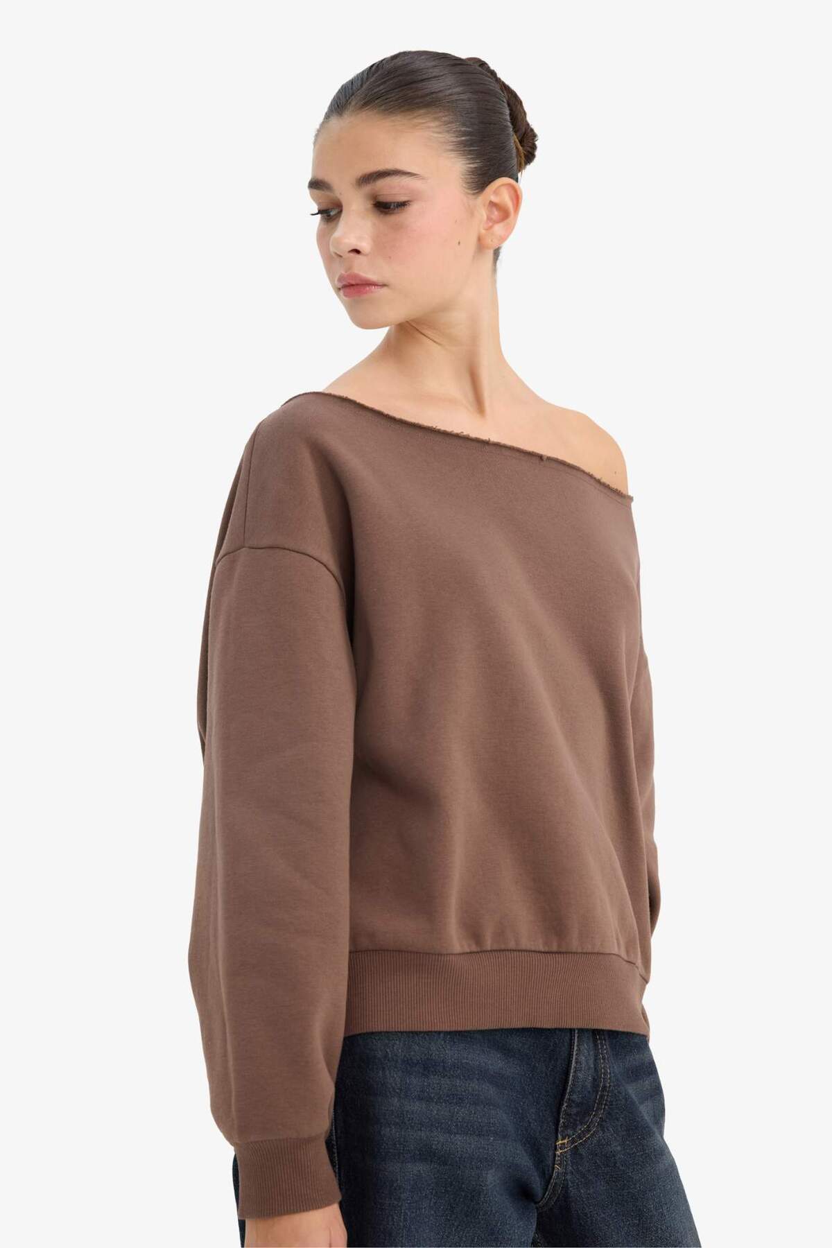 Omzu açık Defacto Sweatshirt Modelleri, Fiyatları - Trendyol