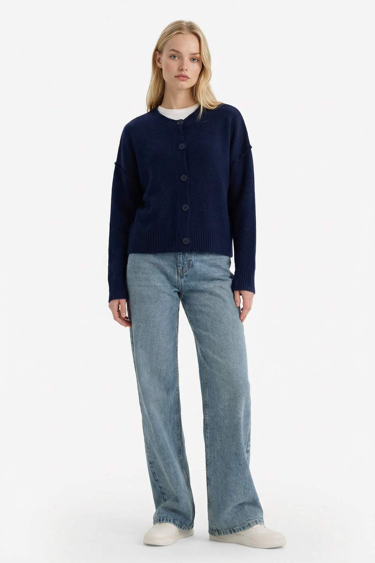 Defacto  Regular Fit Bisiklet Yaka Düğmeli Hırka G5018AX26SP - Görsel 2