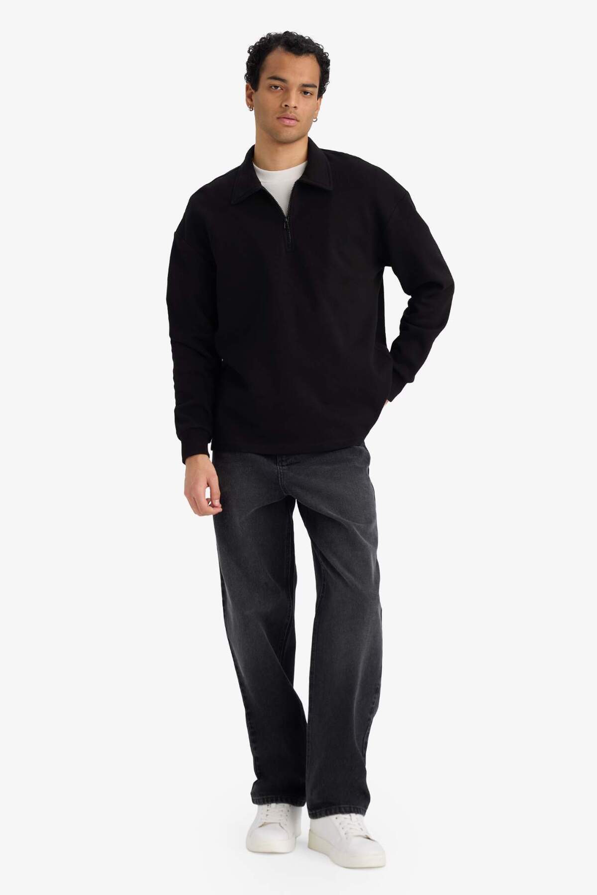 Boxy Fit Polo Yaka Yarım Fermuarlı Pike Sweatshirt G6471AX25WN — مشکی — تصویر 2 از 5
