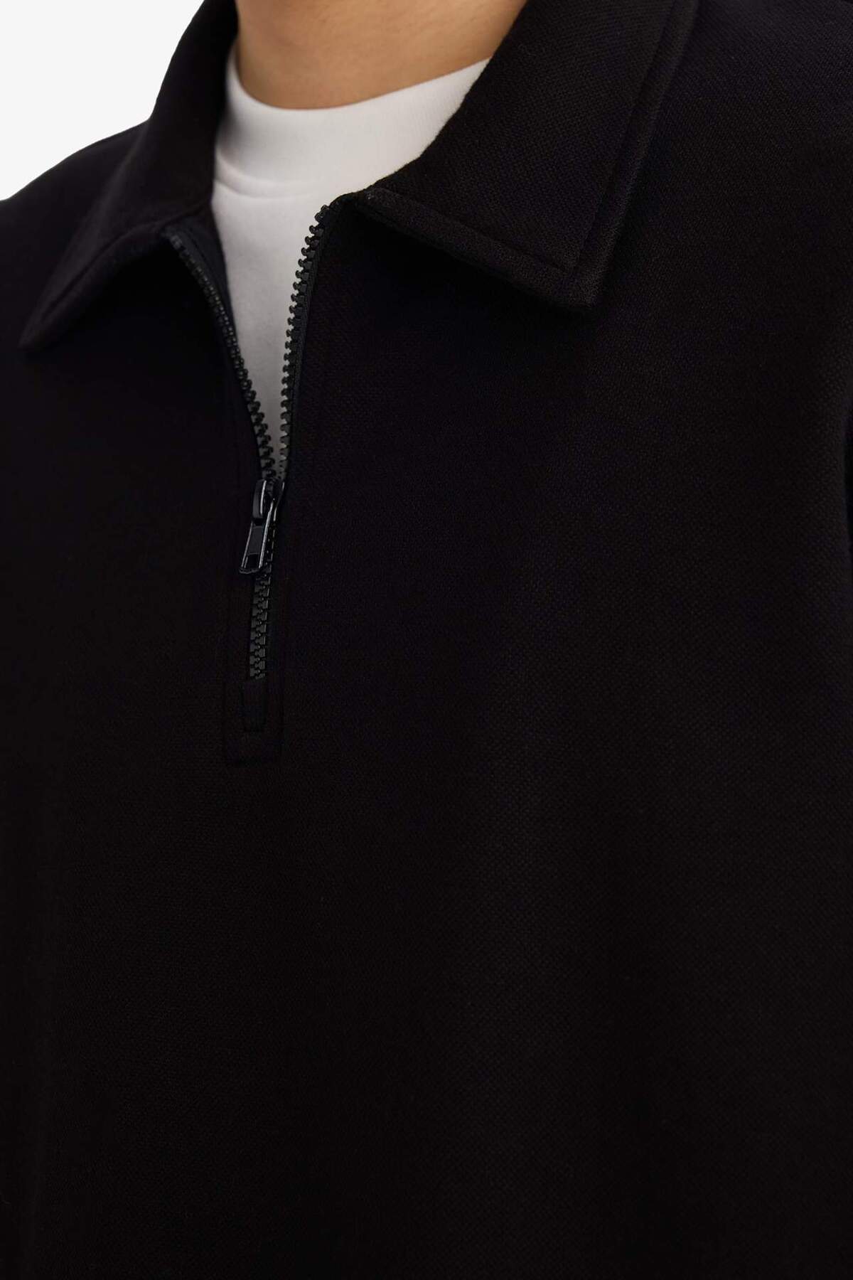 Boxy Fit Polo Yaka Yarım Fermuarlı Pike Sweatshirt G6471AX25WN — مشکی — تصویر 4 از 5