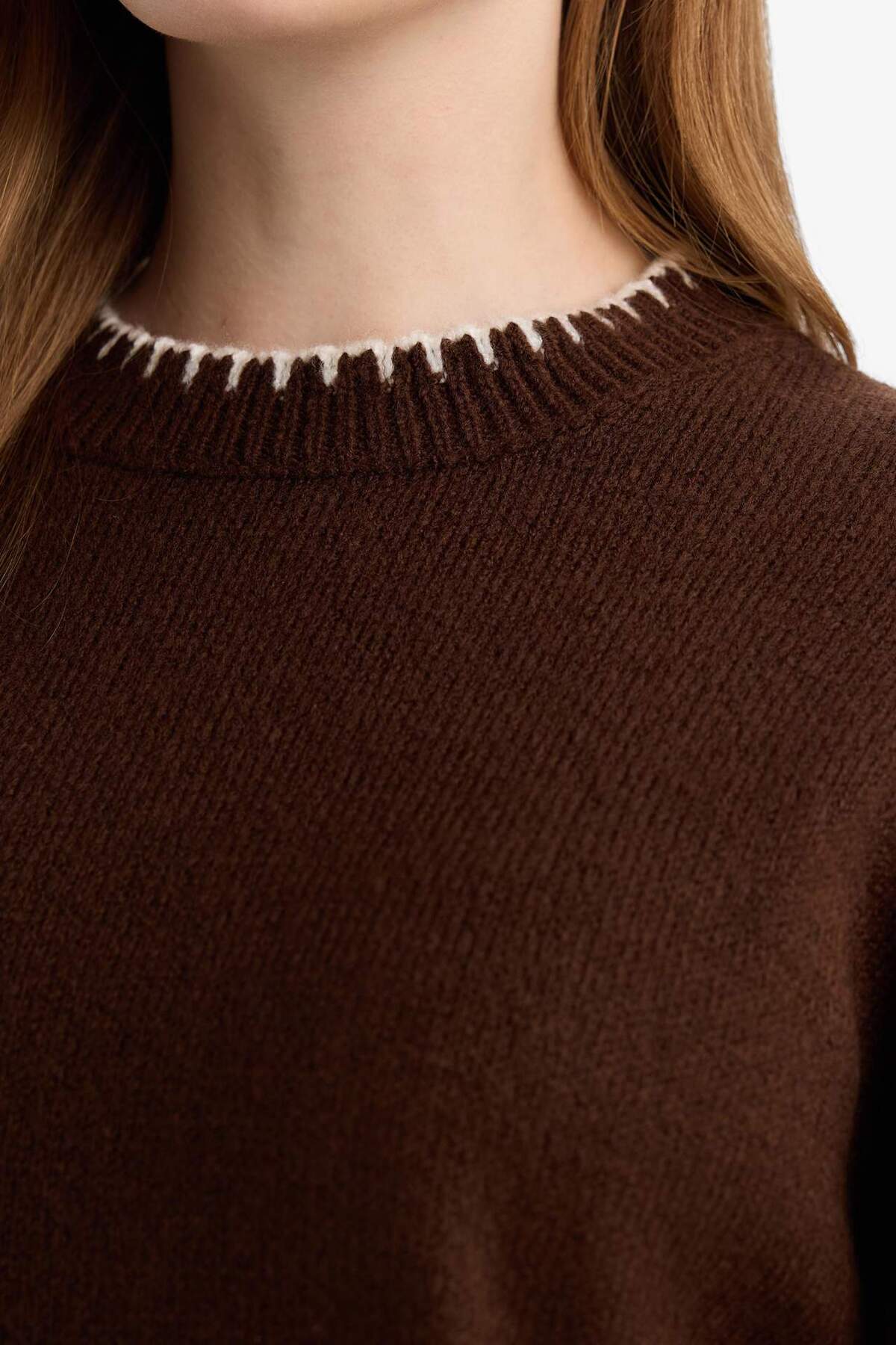 DeFacto Regular Fit Bisiklet Yaka Triko Kazak Tunik G6342AX25WN görsel 4