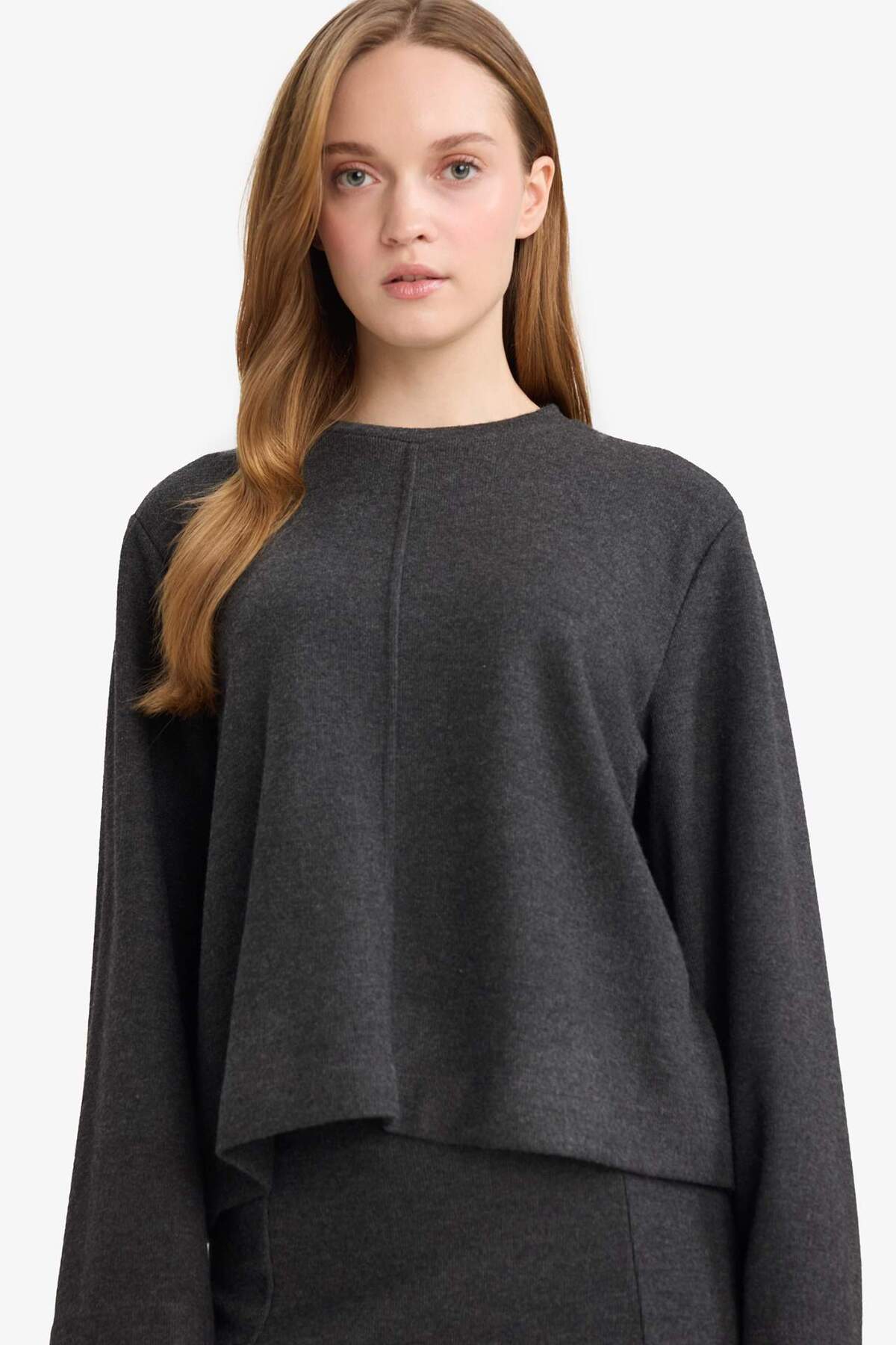 DeFacto Loose Fit Uzun Kollu Tişört G4616AX25WN