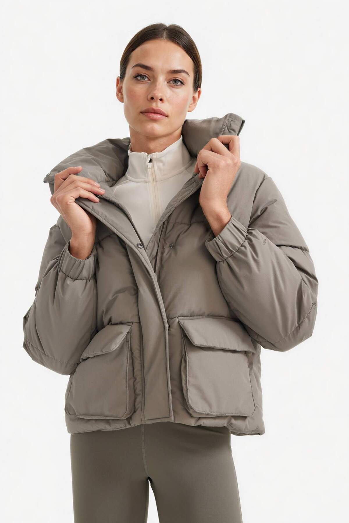 Defacto  Su İtici Oversize Fit Geniş Kalıp Dik Yaka Fermuarlı Çıtçıtlı Cepli Şişme Mont E9266AX25WN - Görsel 3