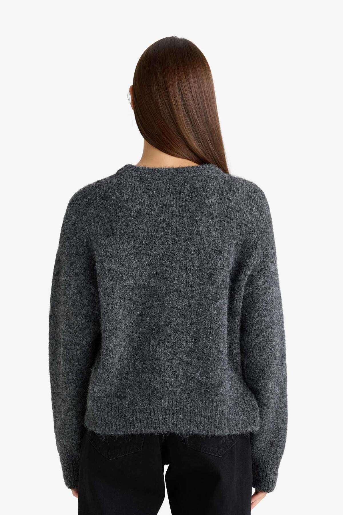 Defacto  Yün Karışımlı Bisiklet Yaka Oversize Fit Triko Kazak F3254AX25WN - Görsel 6