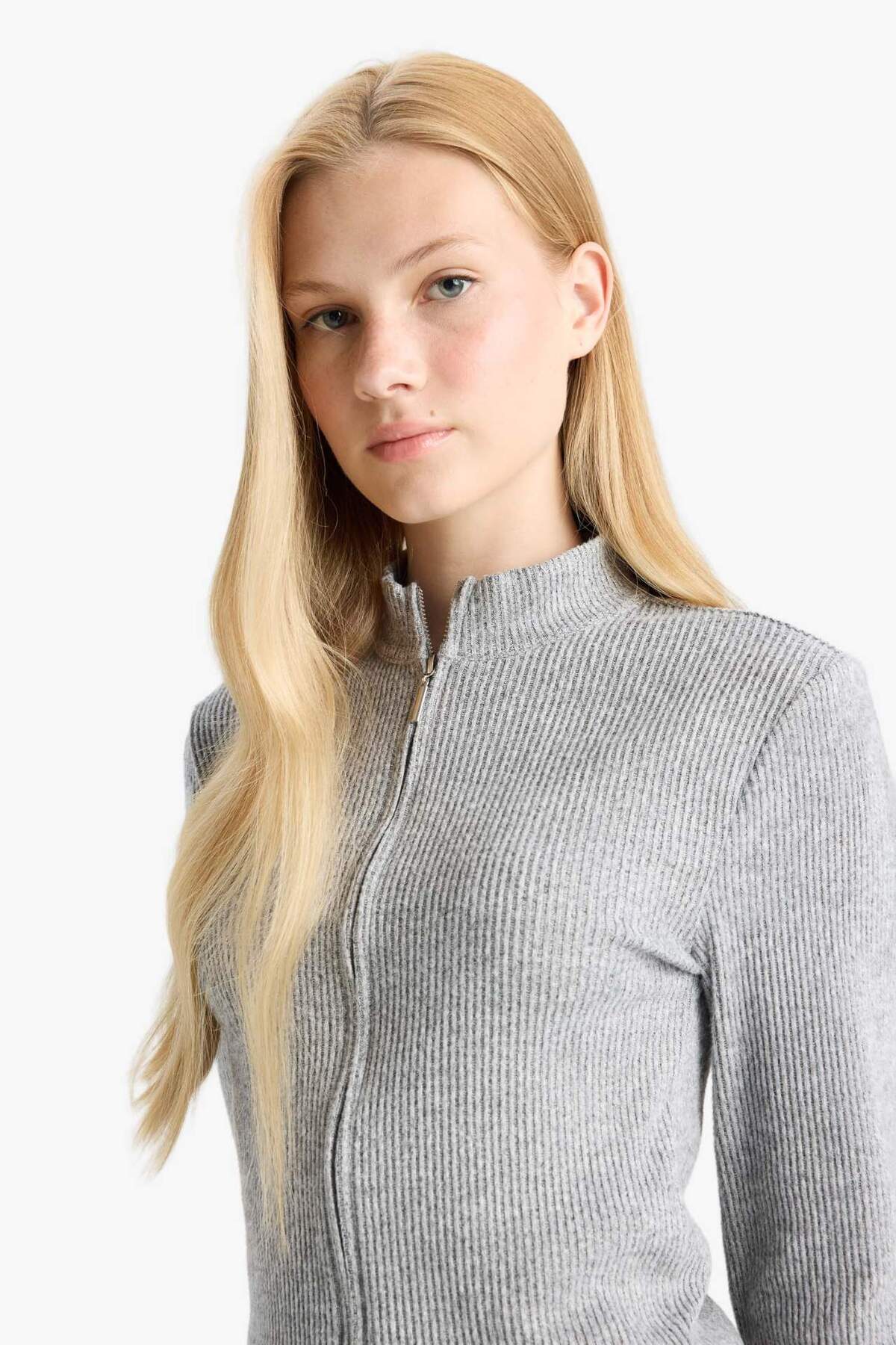 DeFacto Dik Yaka Fermuarlı Sweatshirt F0999AX25WN görsel 4