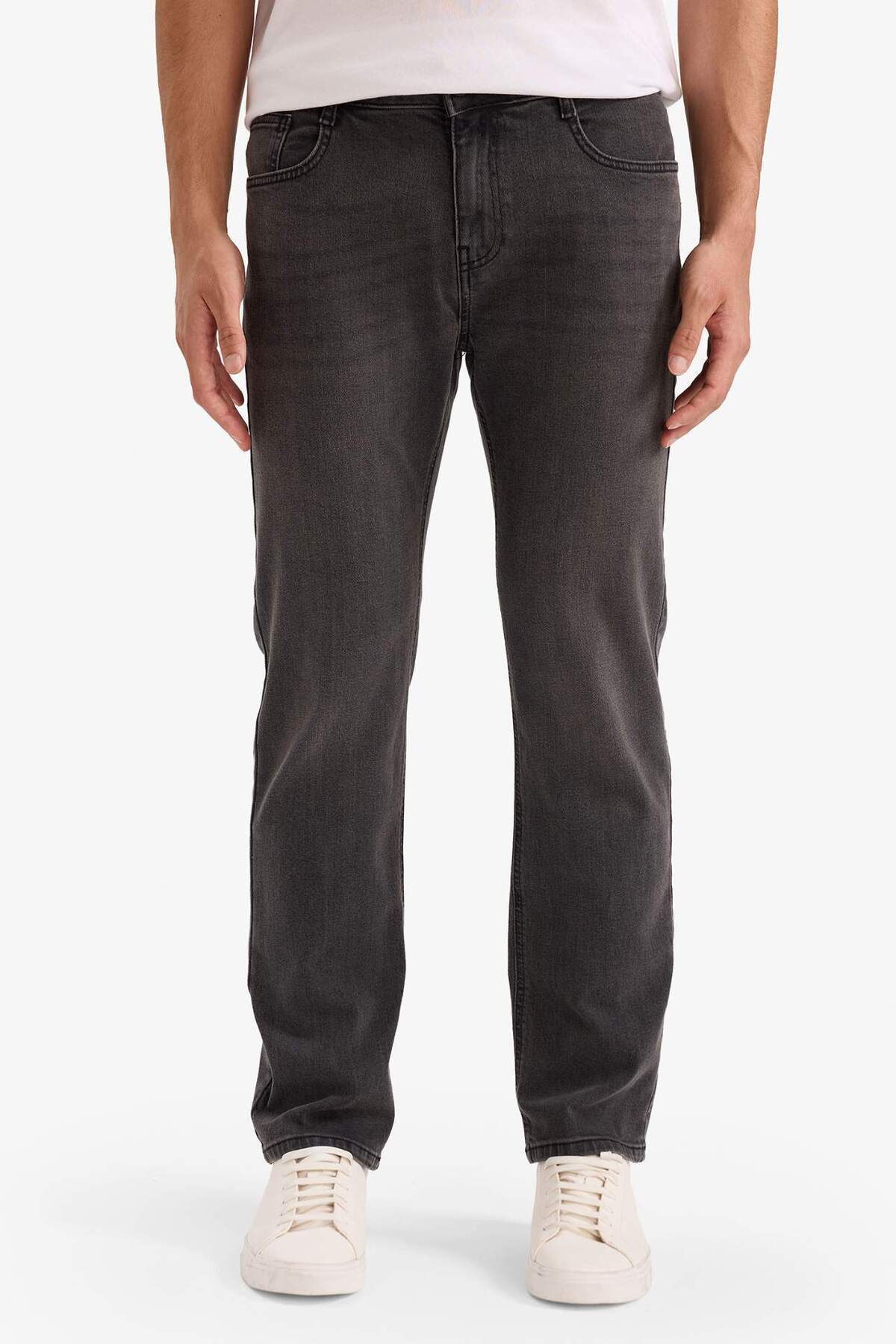 Defacto  Sergio Regular Fit Normal Kalıp Normal Bel Boru Paça Jean Pantolon F6103AX25WN - Görsel 3