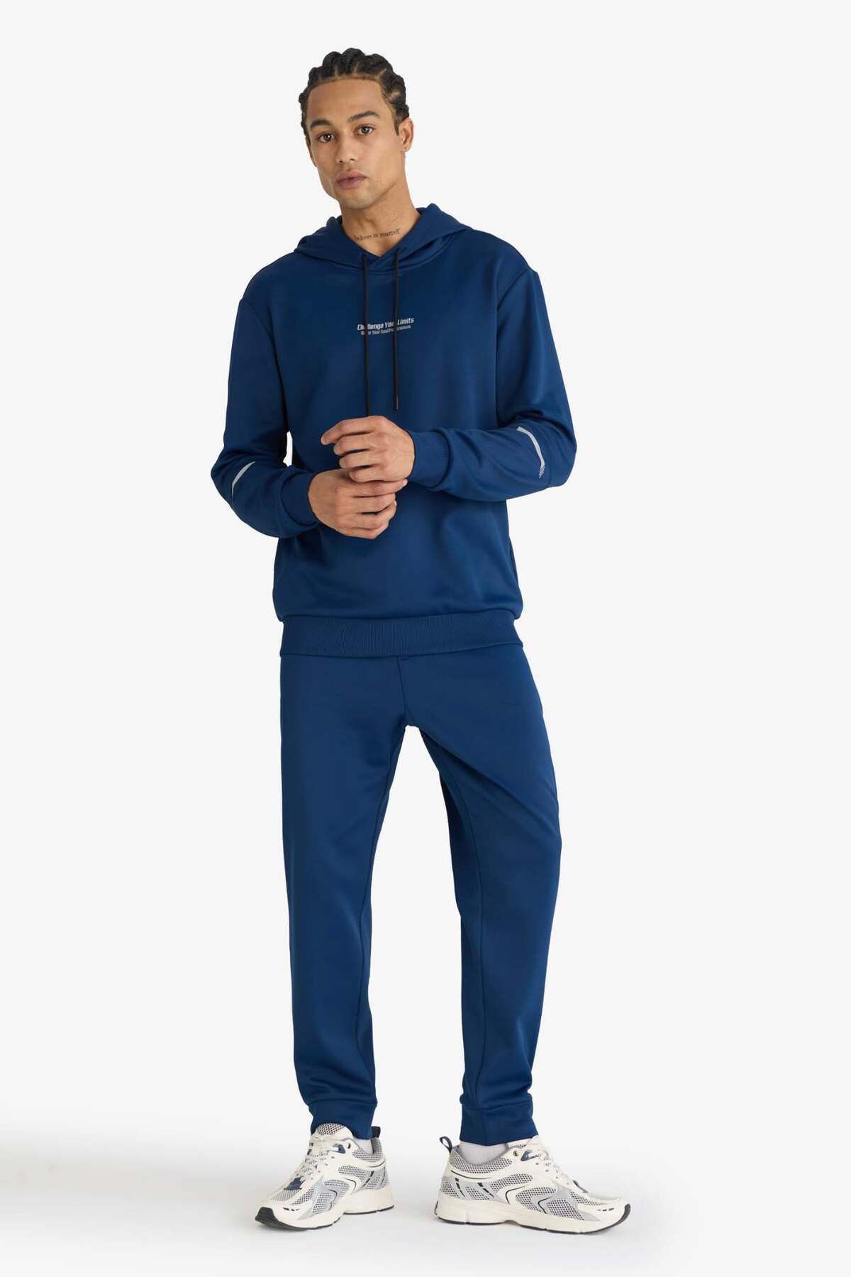 DeFacto Sıcak Tutan Standart Fit Kapüşonlu Sporcu Sweatshirt D3736AX25WN görsel 2