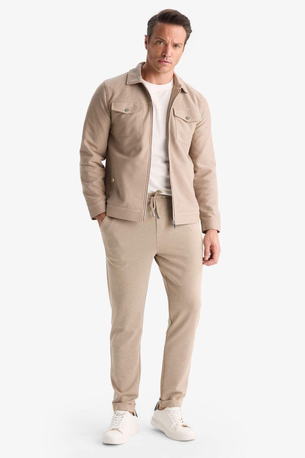 Defacto  Slim Fit Dar Kesim Astarlı Fermuarlı Cepli Mevsimlik Baharlık Mont D7533AX25AU - Görsel 2