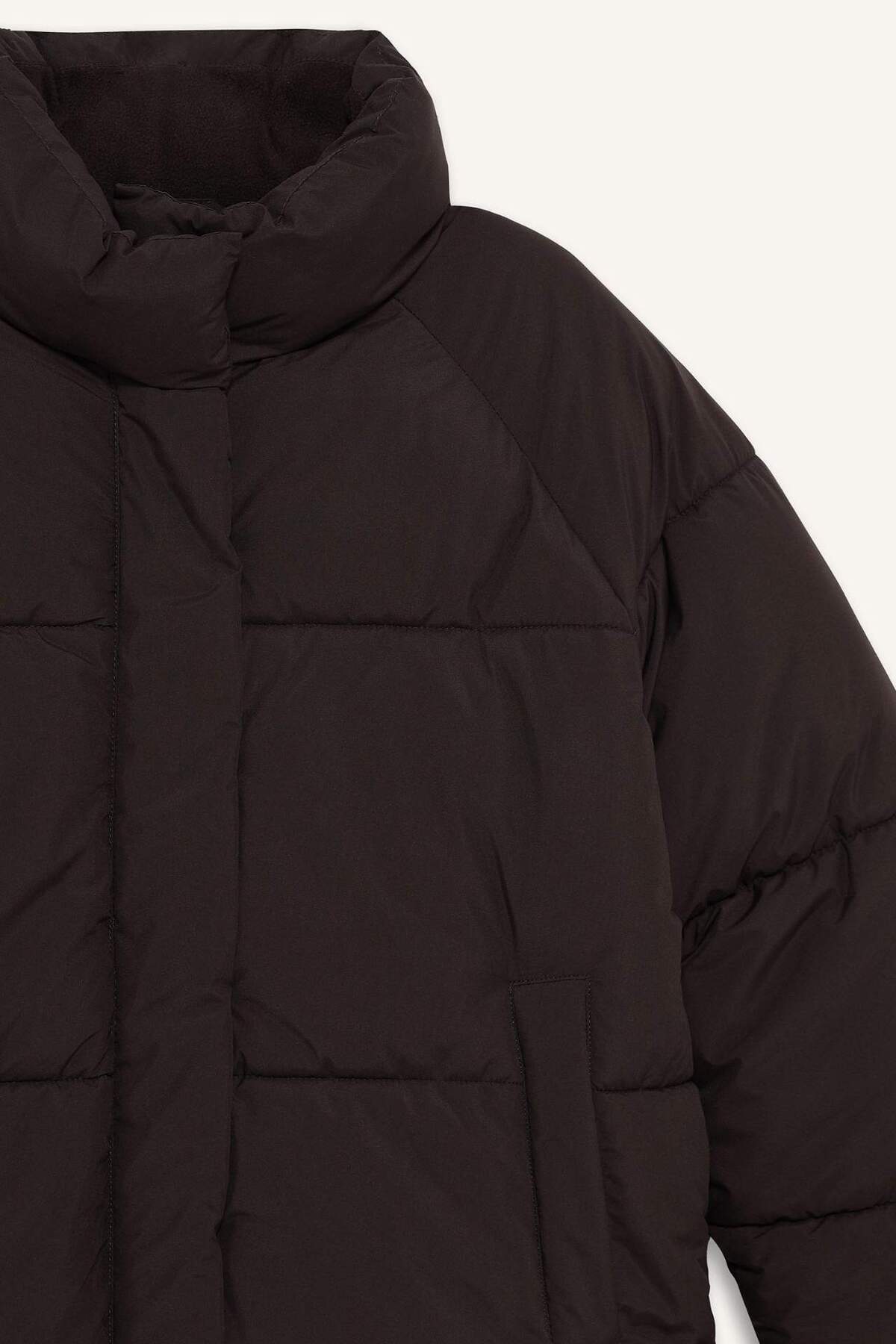 Defacto  Su İtici Regular Fit Dik Yaka Reglan Kol Kışlık Şişme Mont A1550AX25WN - Görsel 7