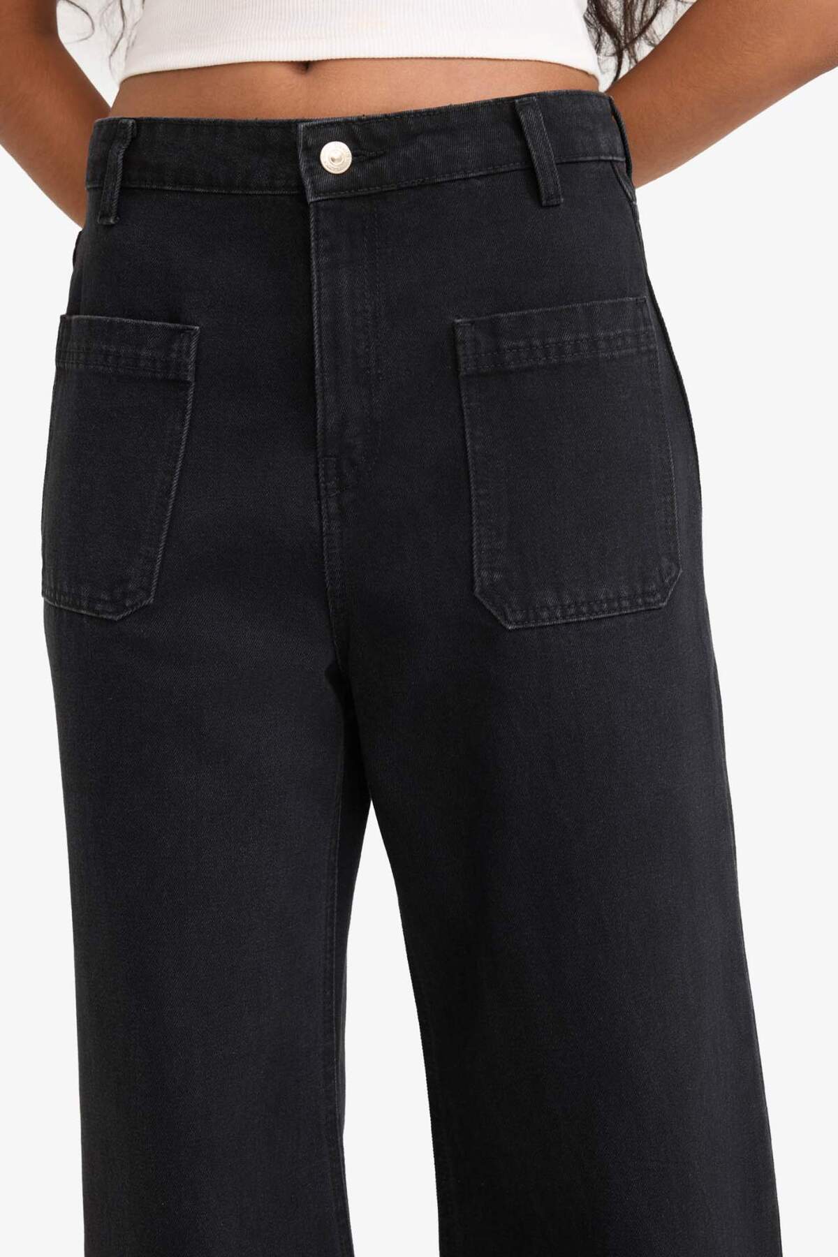 Defacto  Kısa Geniş Paça Yüksek Bel Bilek Boy Jean Pantolon F2940AX25WN - Görsel 4