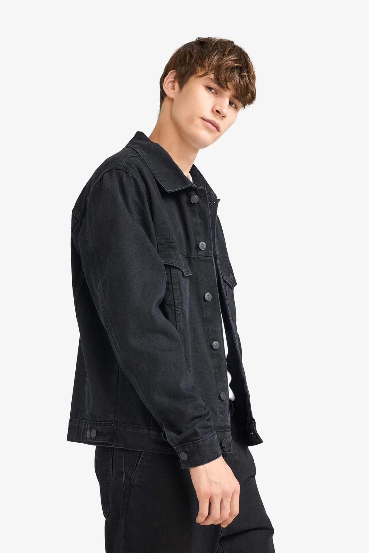 Defacto  Regular Fit Düğmeli Cepli Denim Ceket F4738AX25AU - Görsel 7