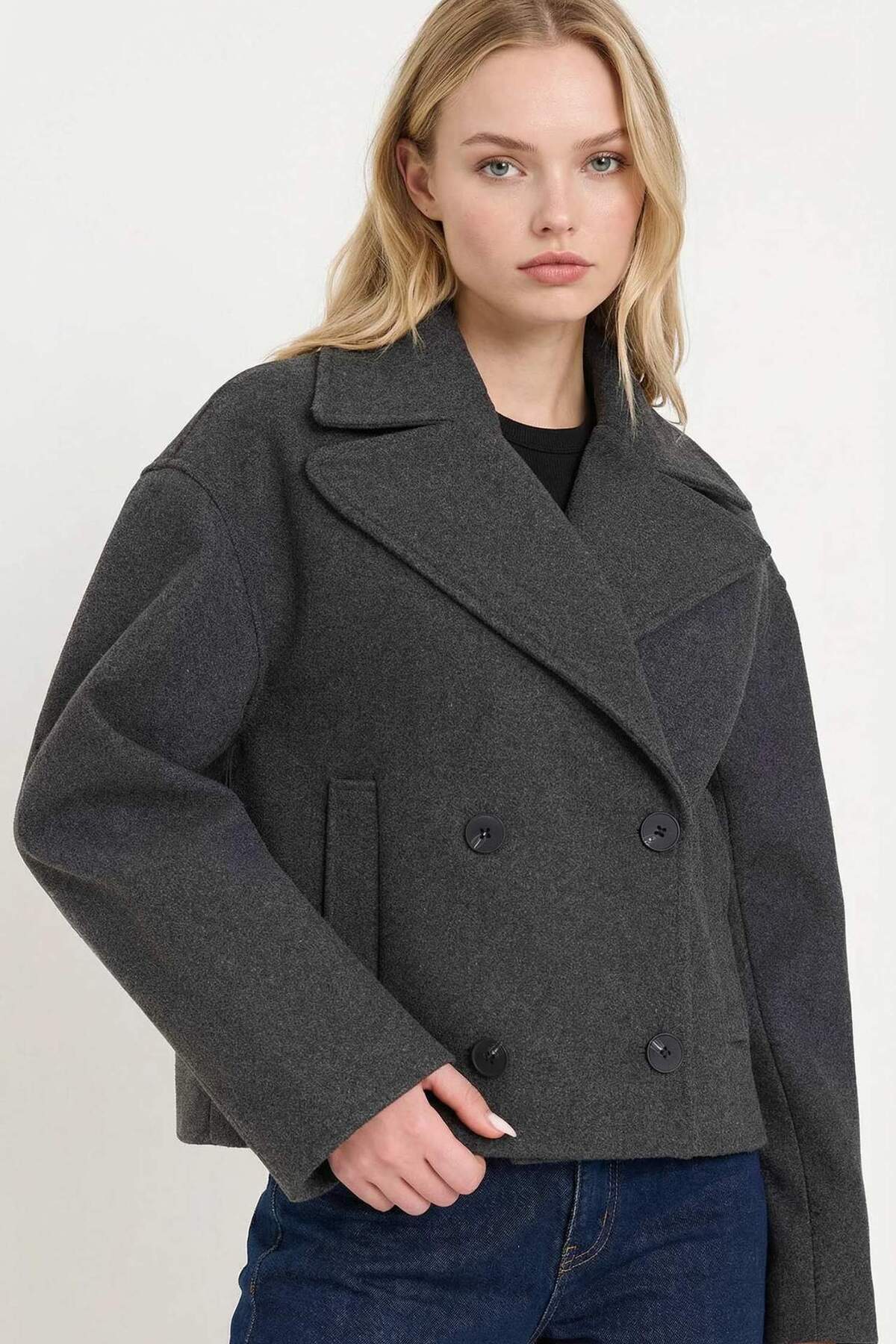 Defacto  Regular Fit Düğmeli Crop Kaşe Kaban E8646AX25AU