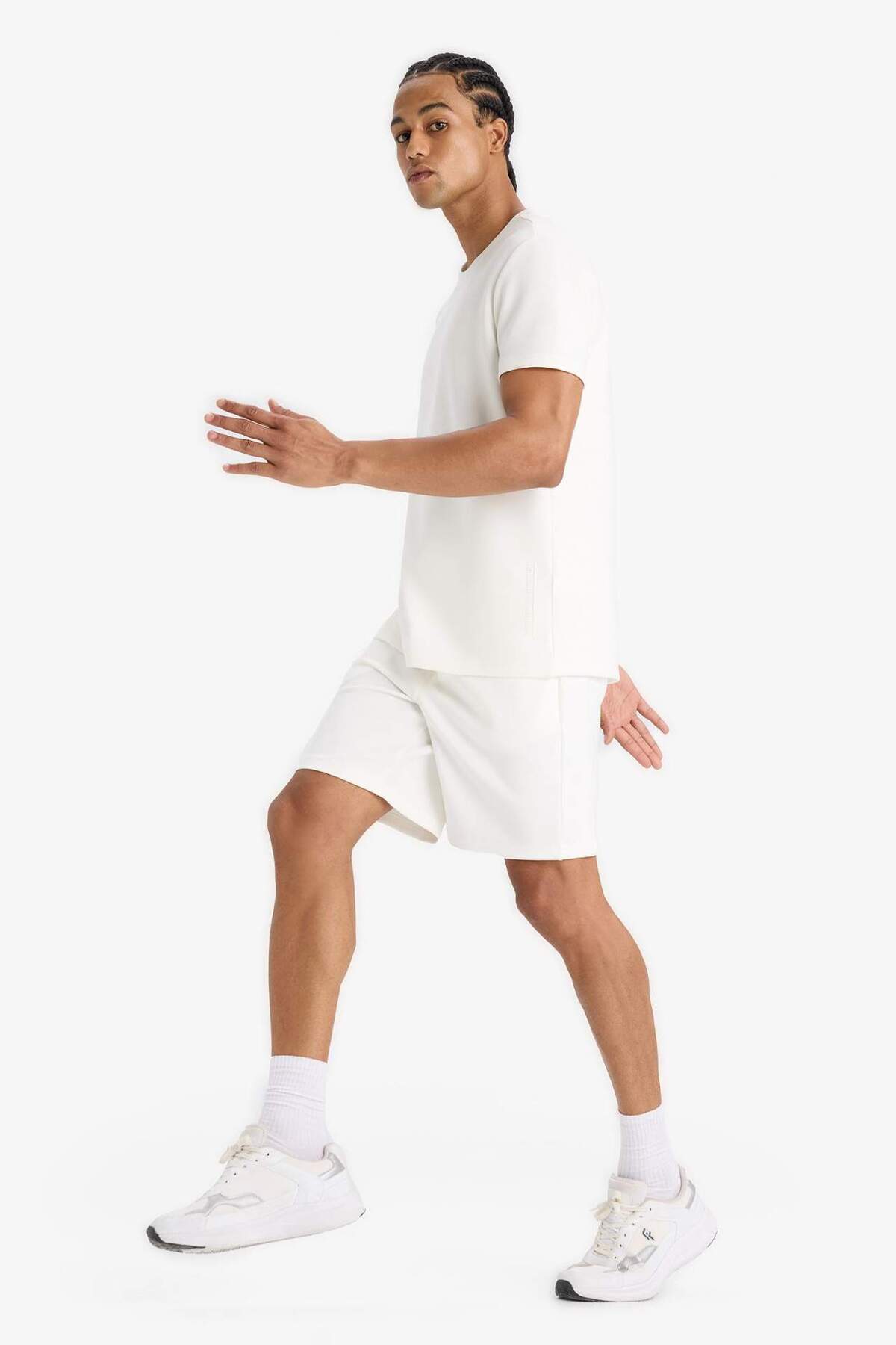 Defacto  Standart Fit Modal Sporcu Kısa Paça Şort F8393AX25AU - Görsel 2