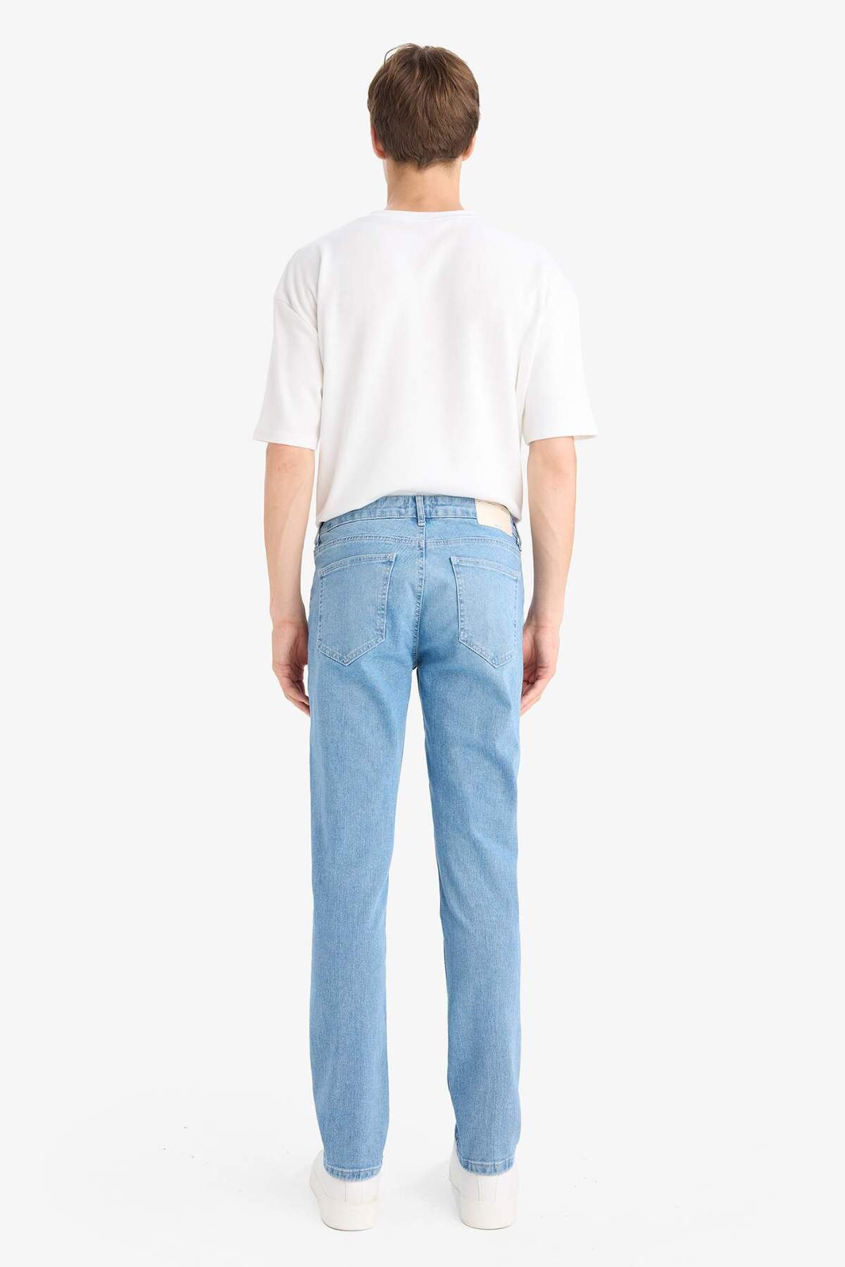 Defacto  Pedro Slim Fit Dar Kalıp Normal Bel Dar Paça Jean Pantolon F2927AX25AU - Görsel 5