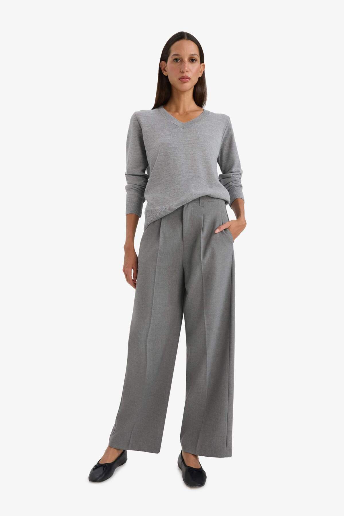 Defacto  Relax Fit V Yaka Triko Kazak C4024AX25WN - Görsel 2