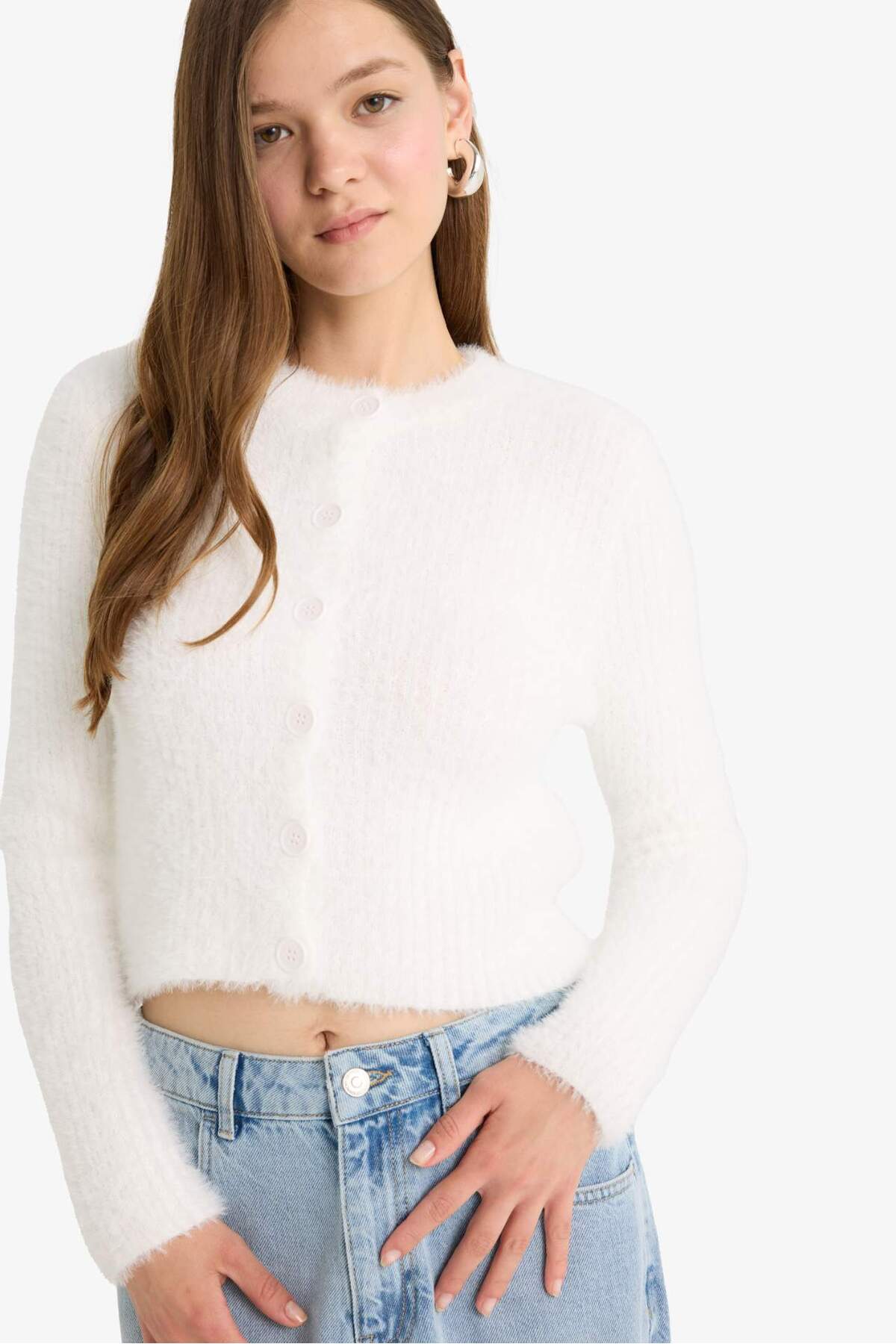 DeFacto Slim Fit Bisiklet Yaka Triko Hırka Z9318AZ25WN