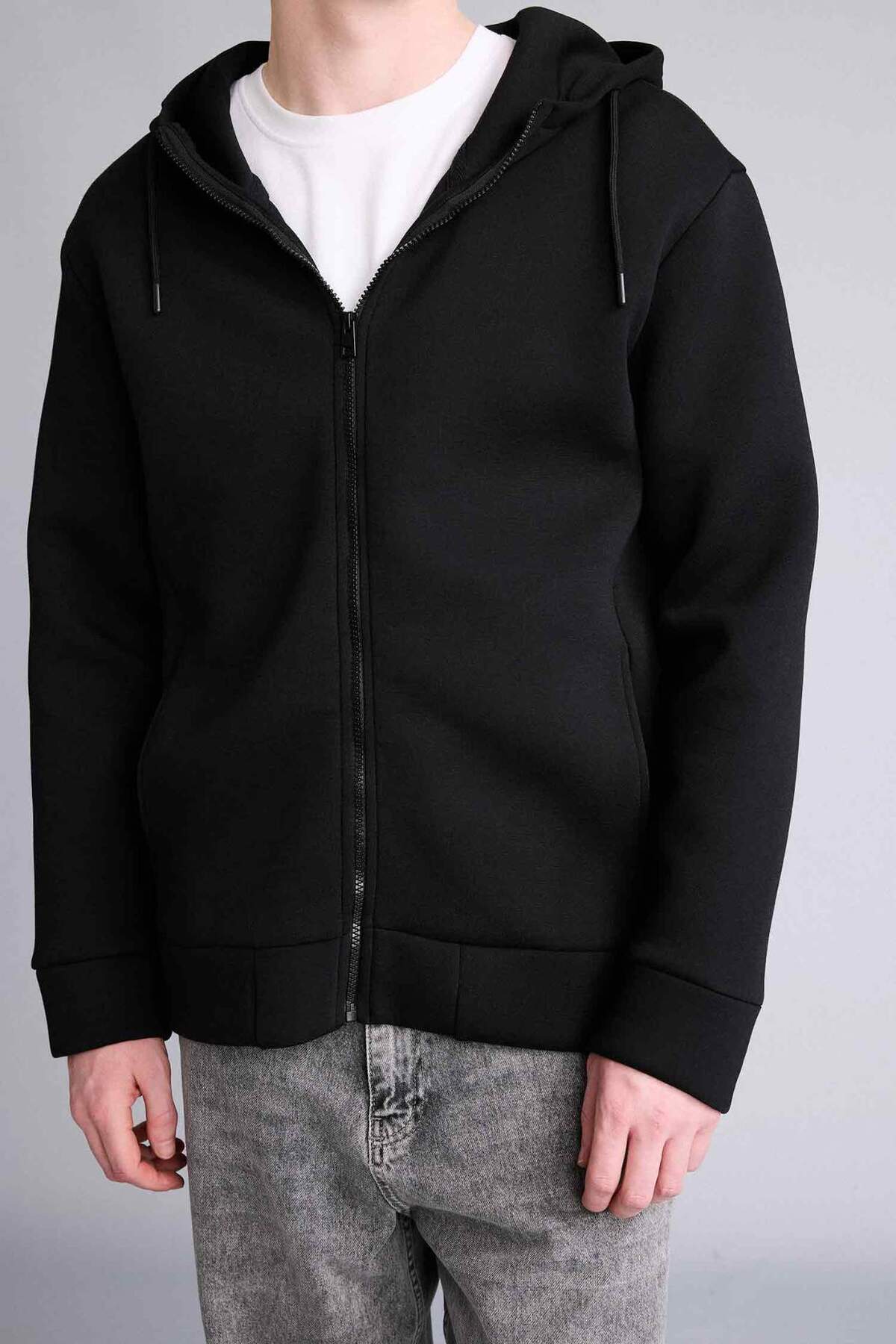 Defacto  Comfort Fit Kapüşonlu İçi Yumuşak Tüylü Basic Düz Cepli Kalın Fermuarlı Sweatshirt D7599AX25AU - Görsel 4