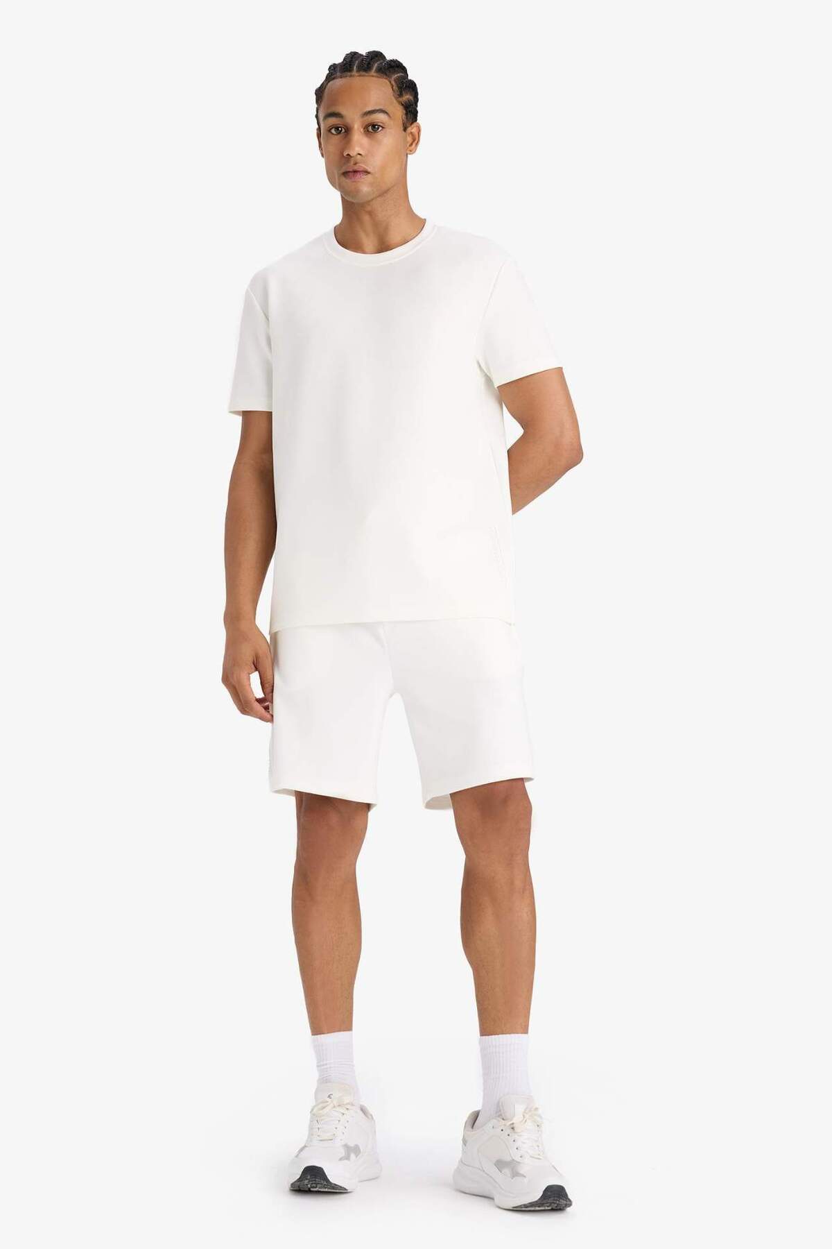 Defacto  Standart Fit Modal Sporcu Kısa Paça Şort F8393AX25AU - Görsel 3