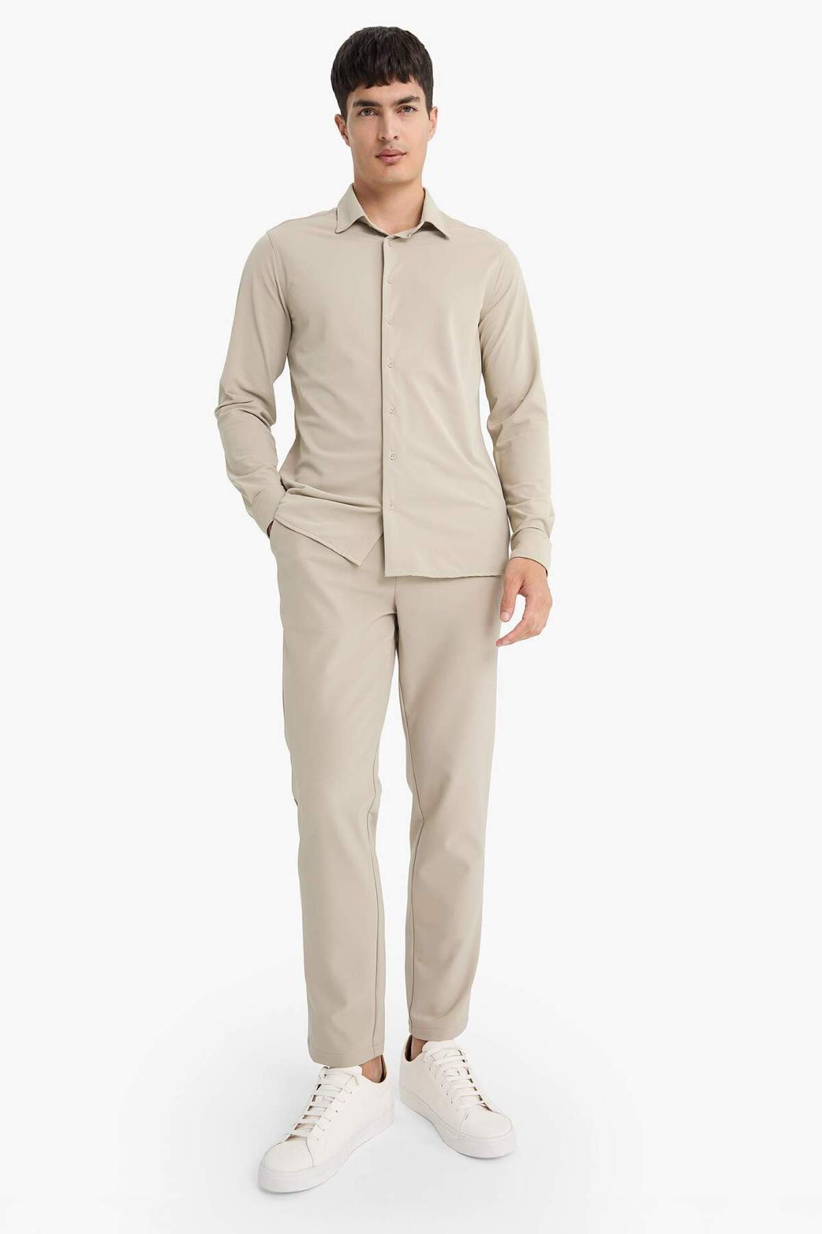 Defacto  Tailored Regular Fit Kısa Paça Esnek Kumaş Teknik Pantolon F1672AX25AU - Görsel 4