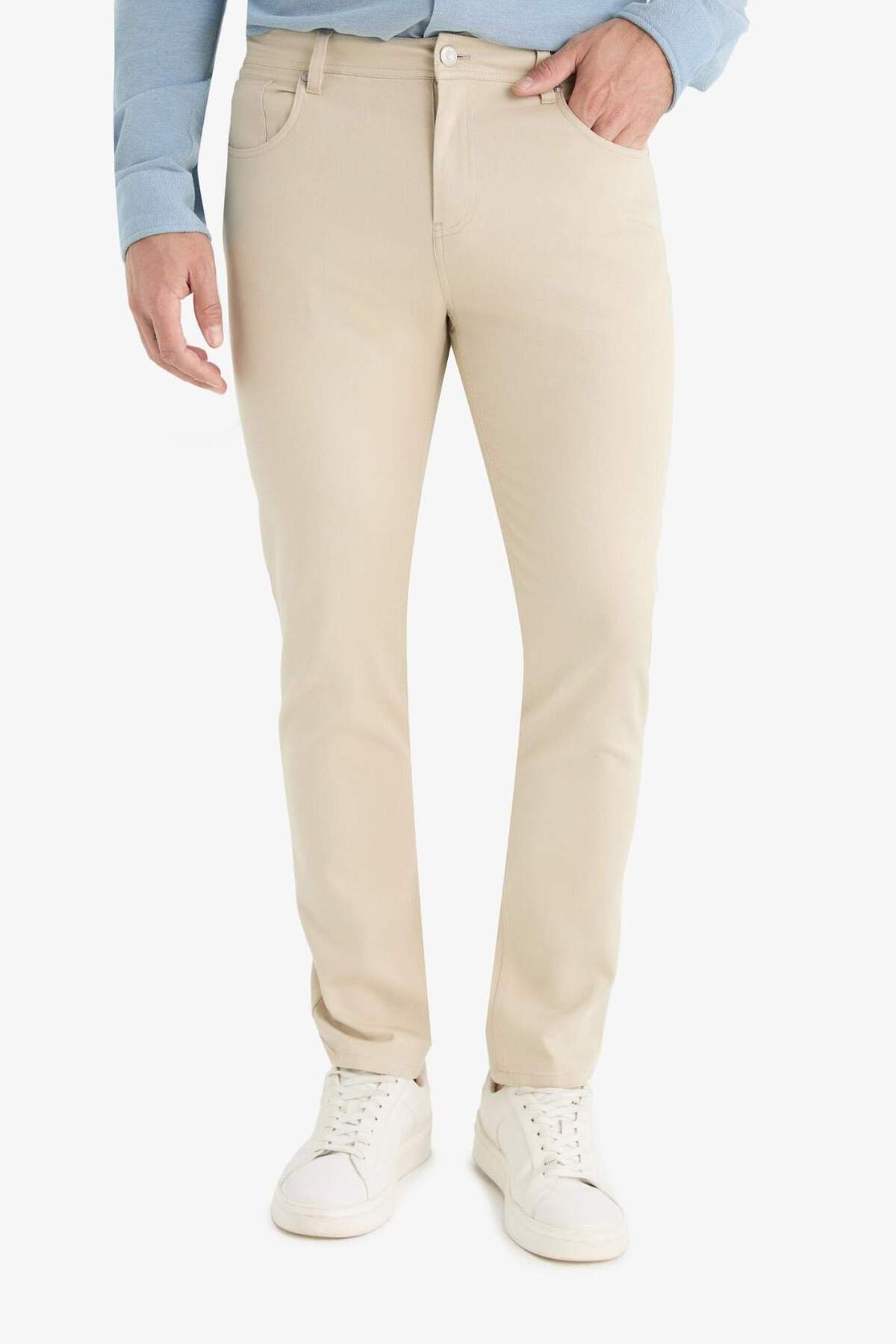 DeFacto Slim Fit Dar Kesim Dar Paça Cepli Dokulu Pantolon E7959AX25AU görsel 4