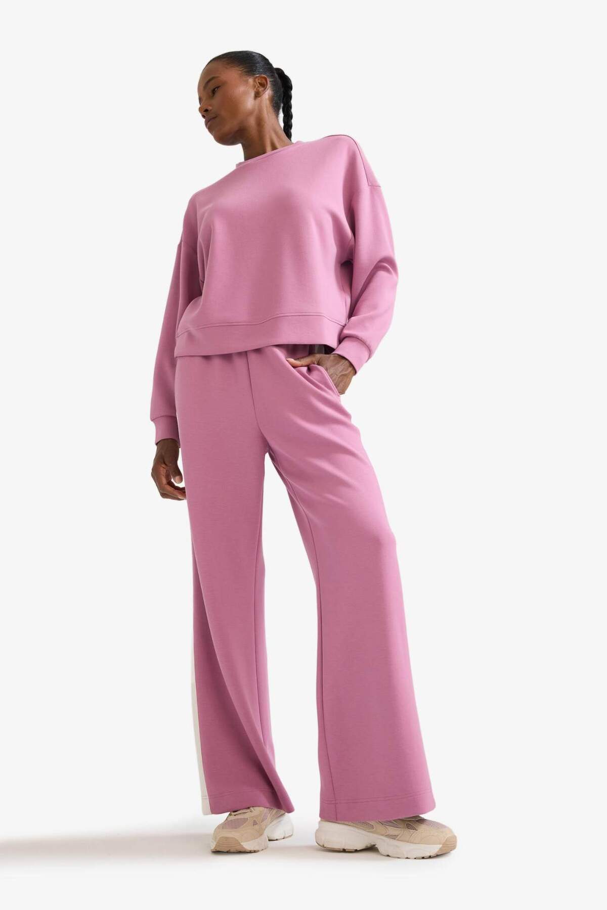 Defacto  Wide Leg Geniş Paça Standart Boy Soft Touch Modal Sporcu Pantolon E8956AX25AU - Görsel 3