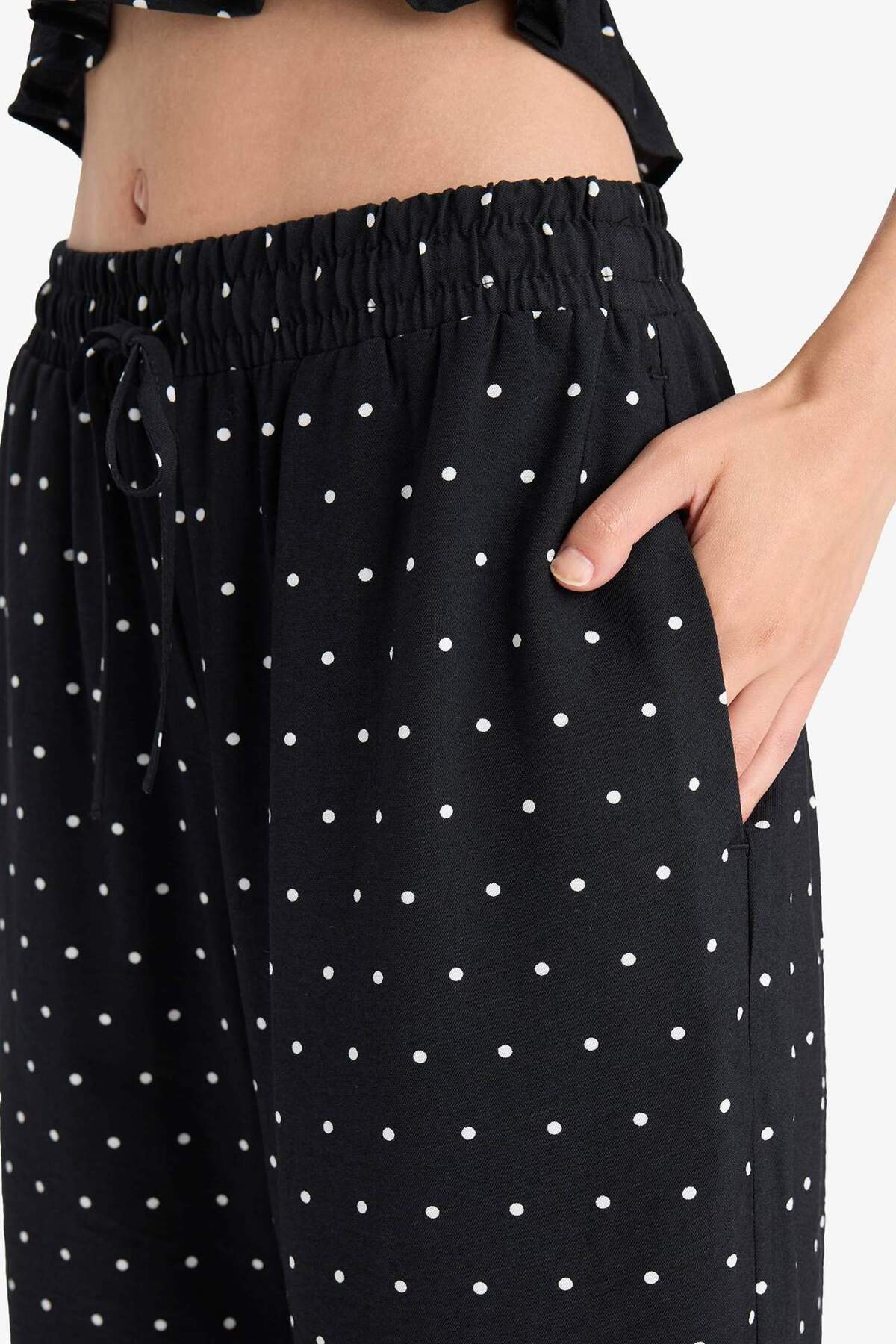 Defacto  Straight Fit Çift Cepli Yüksek Bel Puantiyeli Pantolon F9524AX25AU - Görsel 6