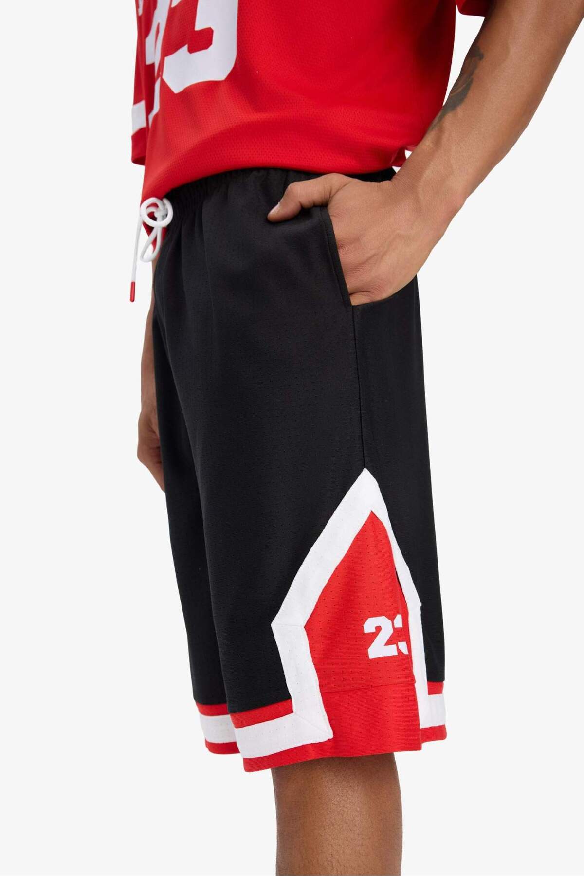 Defacto  Hızlı Kuruyan Oversize Geniş Kalıp Sporcu Kısa Paça Şort E4128AX25SM - Görsel 5