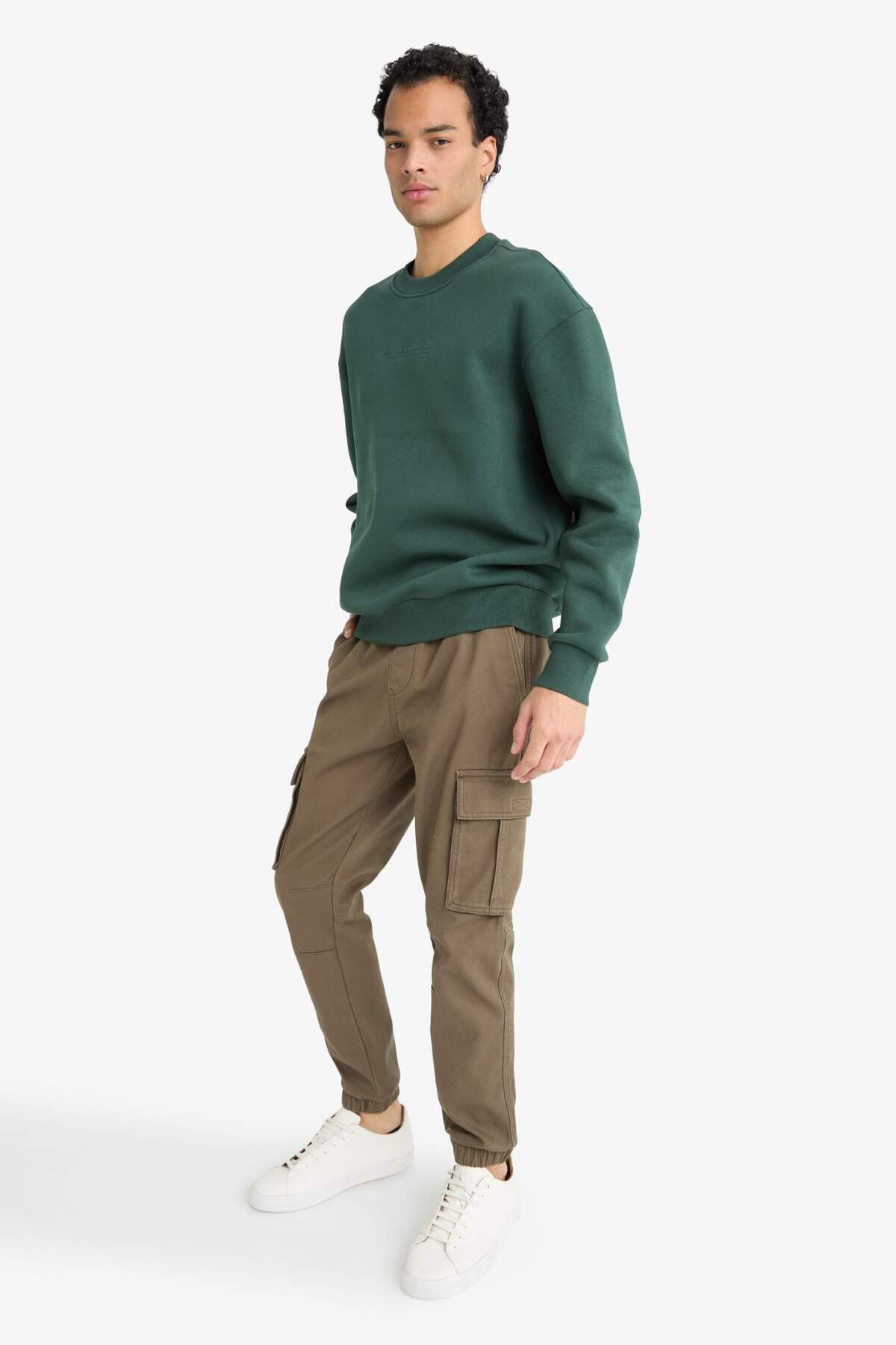 Sıcak Tutan REGULAR Fit Kargo Cepli Jogger Pantolon C6322AX24AU — خاکی — تصویر 3 از 8