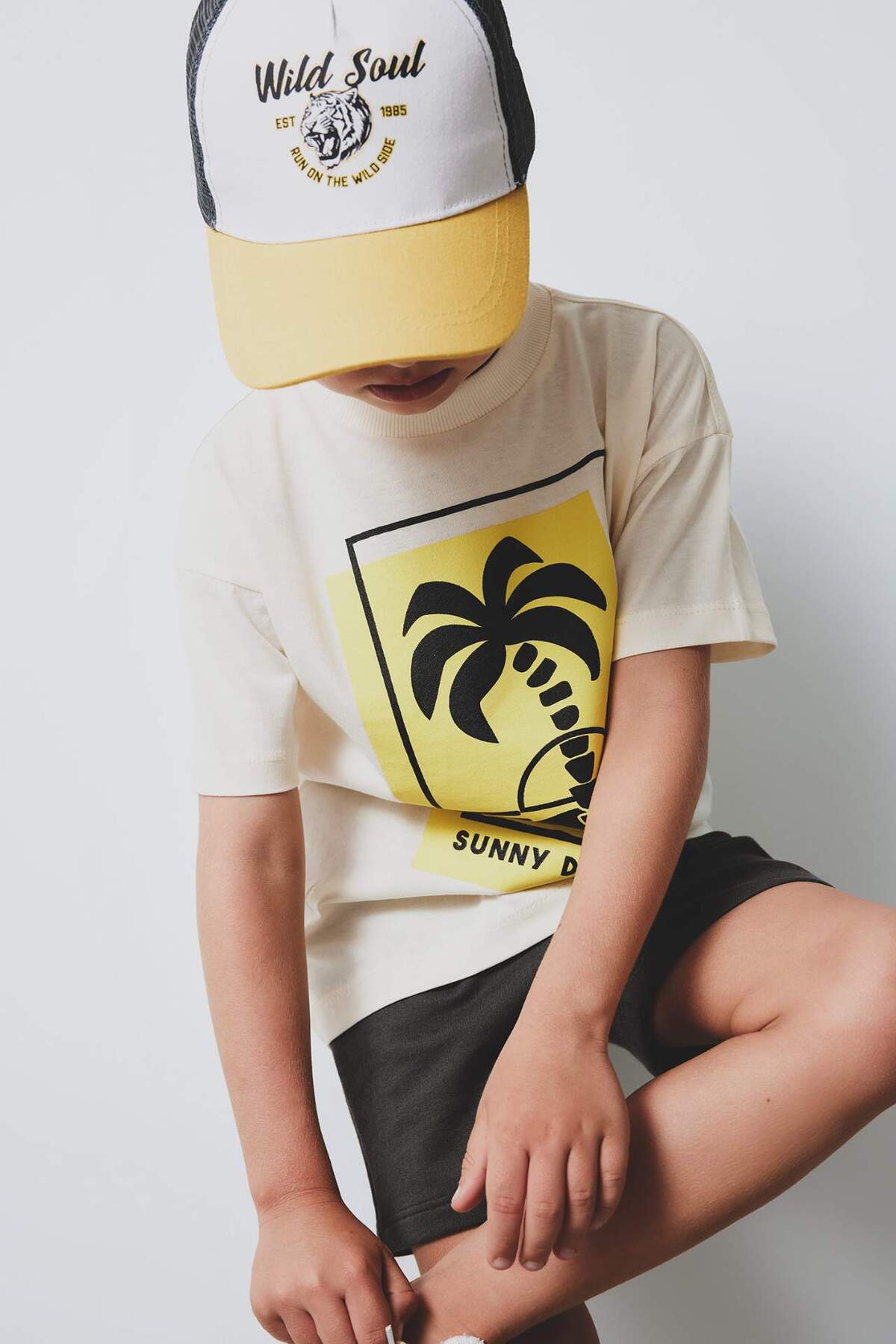 Defacto 2'li Takım Palmiye Desenli Kısa kollu Tişört Beli Lastikli Şort Erkek Bebek E1200A525SM fotoğrafı 4 (önizleme)