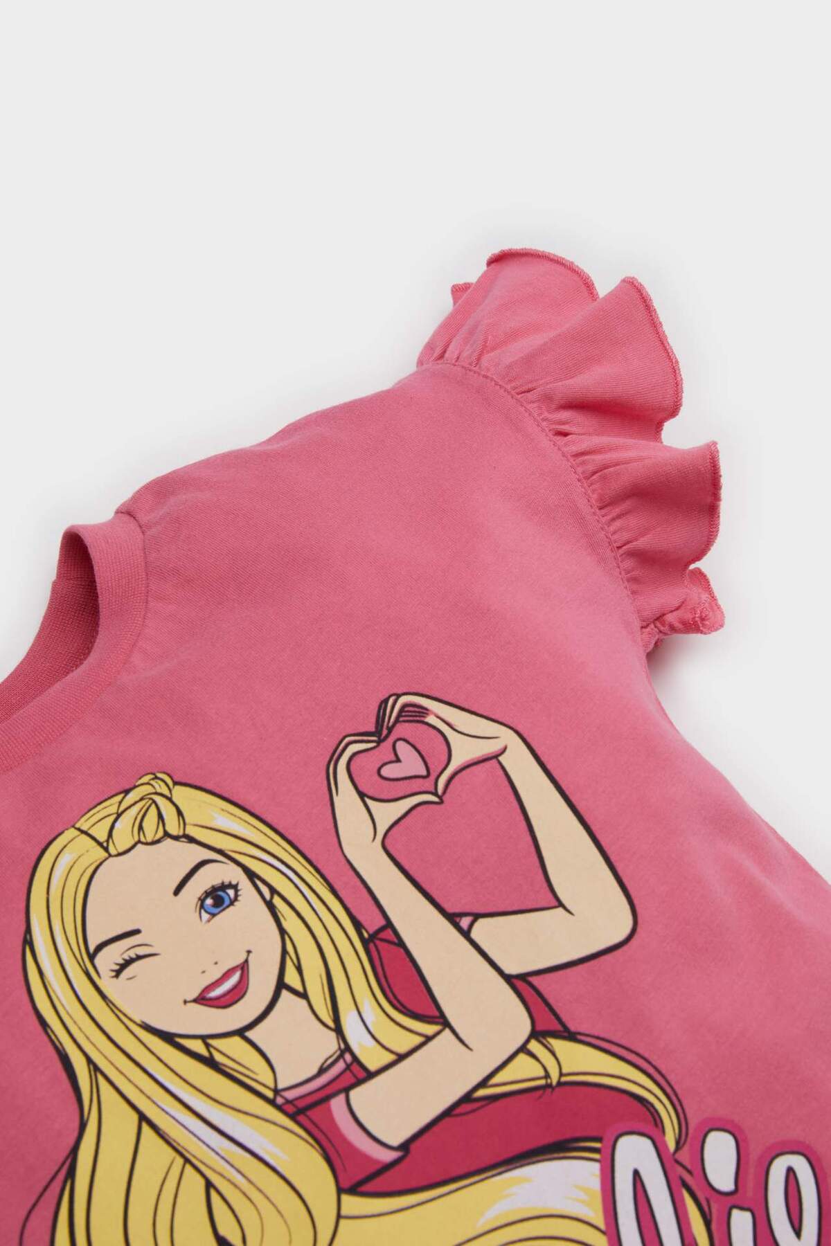 Defacto Barbie 2'li Takım Kısa Kollu Tişört Beli Lastikli Şort Kız Bebek E9128A525SM fotoğrafı 4 (önizleme)